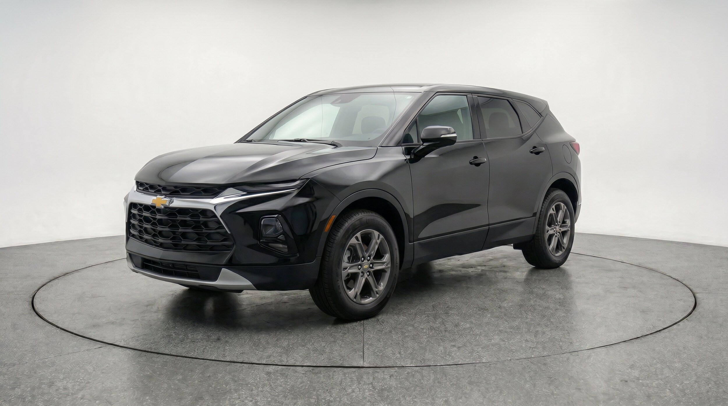 Thumbnail: 2026 Chevrolet Blazer - 3