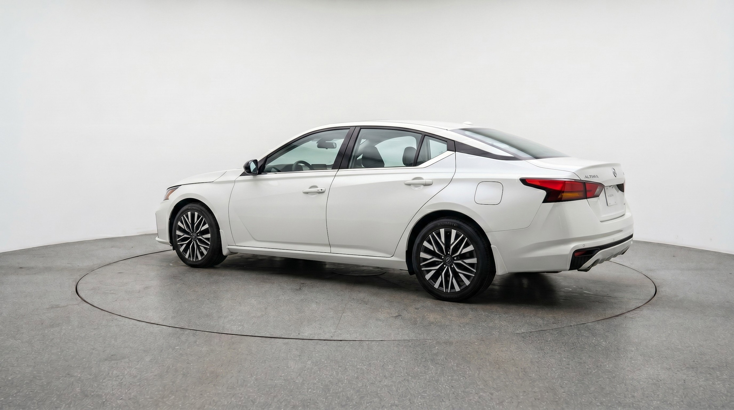 Thumbnail: 2025 Nissan Altima - 6