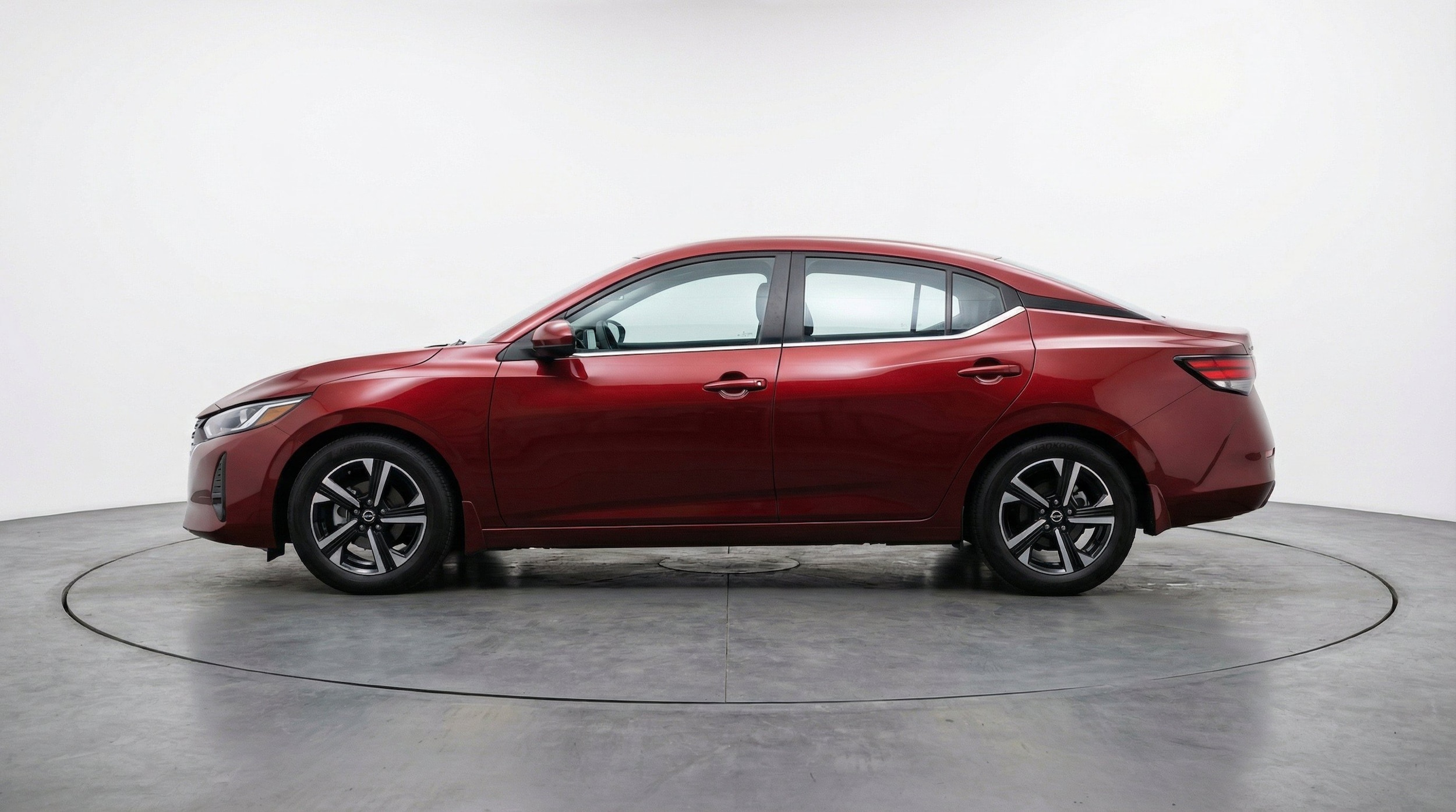 Thumbnail: 2025 Nissan Sentra - 5