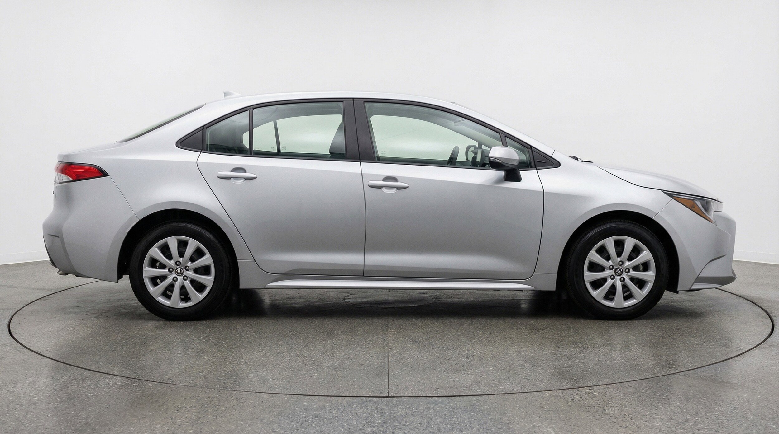 Thumbnail: 2025 Toyota Corolla - 11