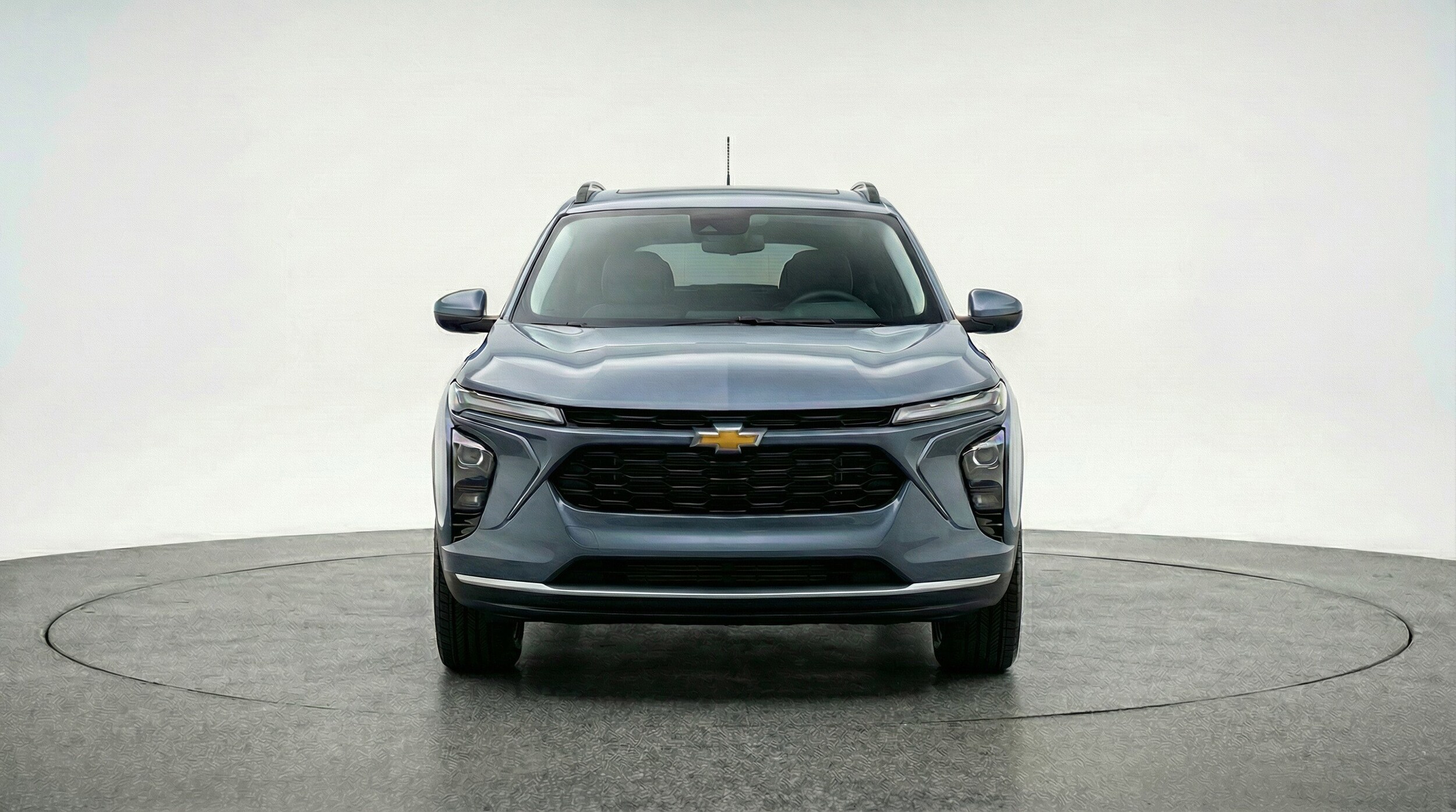 Thumbnail: 2025 Chevrolet Trax - 2