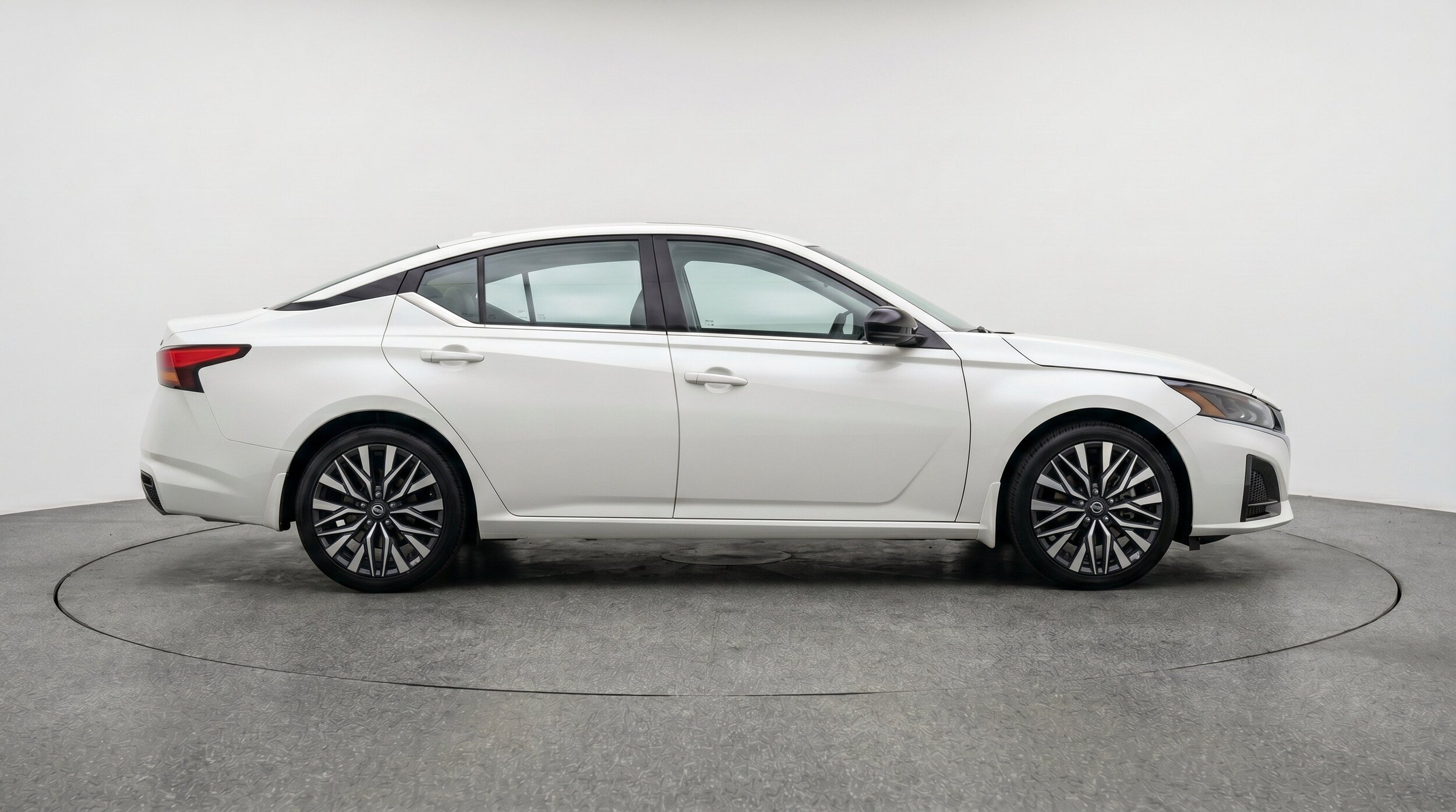 Thumbnail: 2026 Nissan Altima - 10