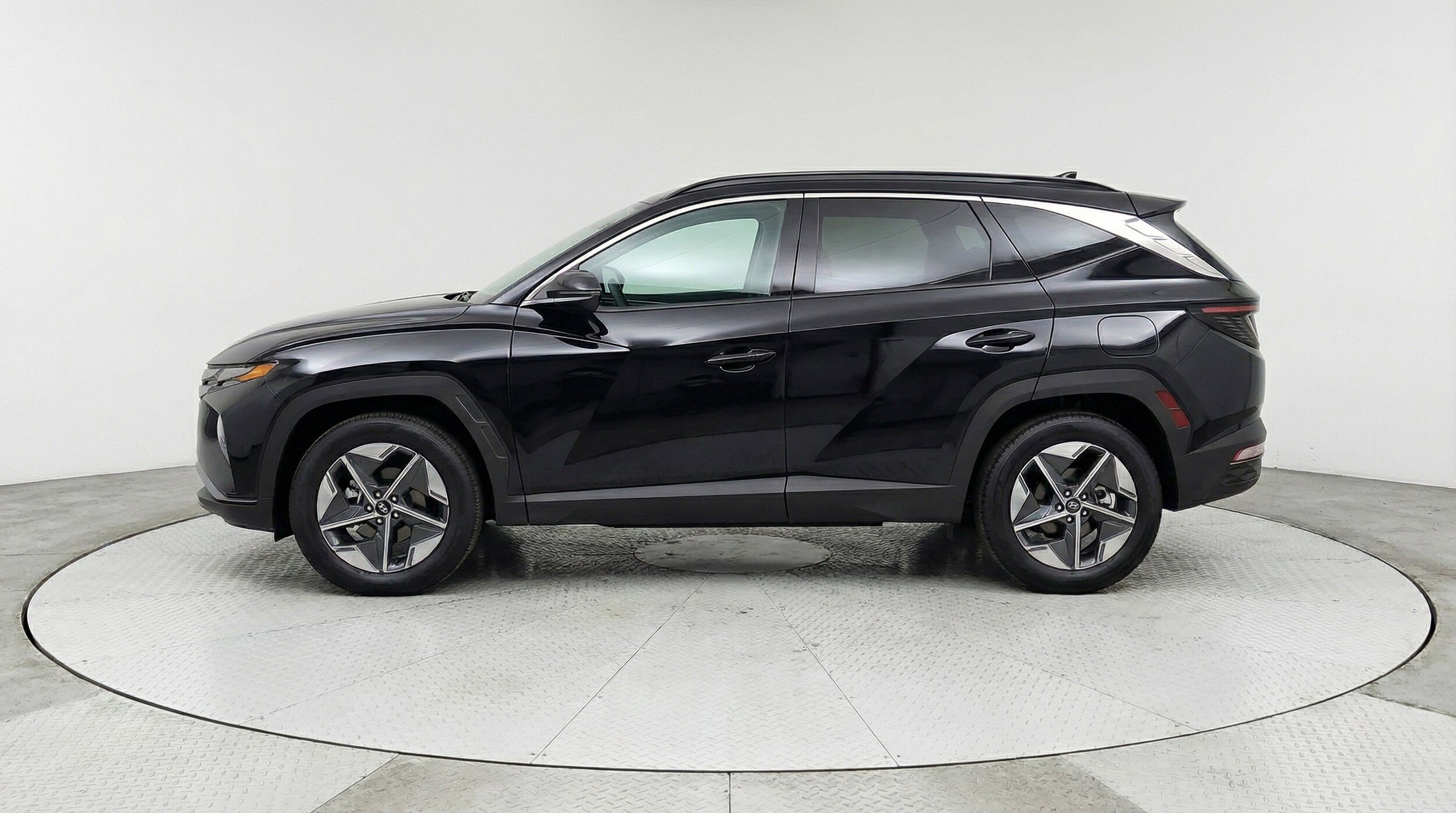 Thumbnail: 2025 Hyundai Tucson - 5