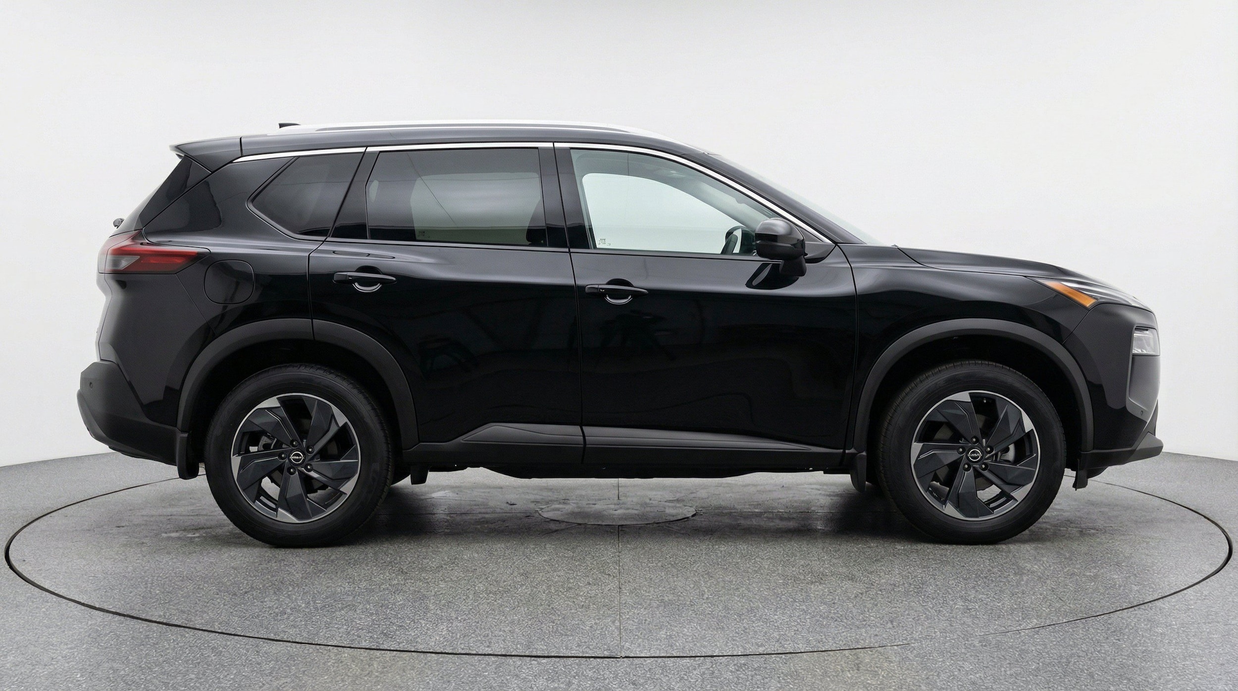 Thumbnail: 2025 Nissan Rogue - 11