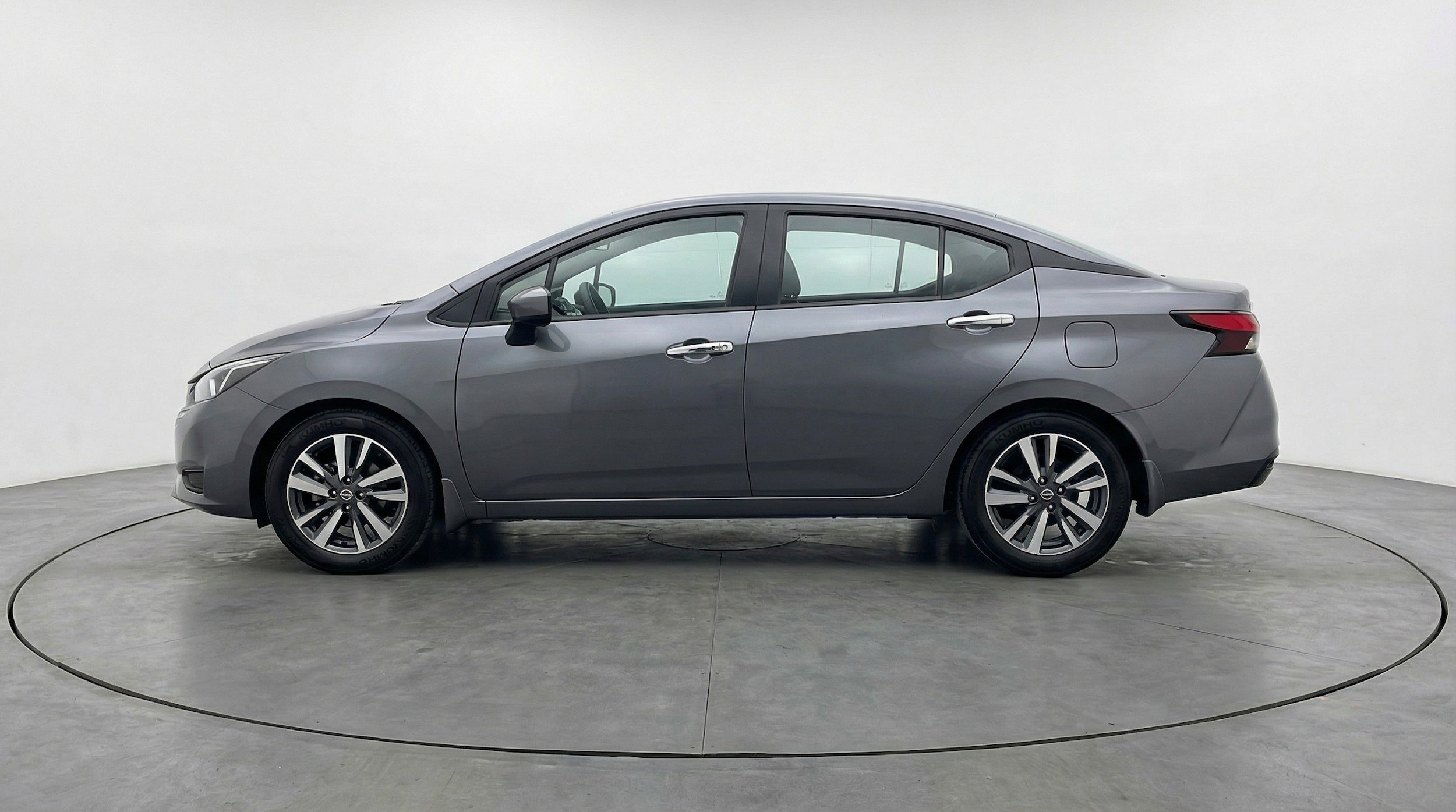 Thumbnail: 2025 Nissan Versa - 5