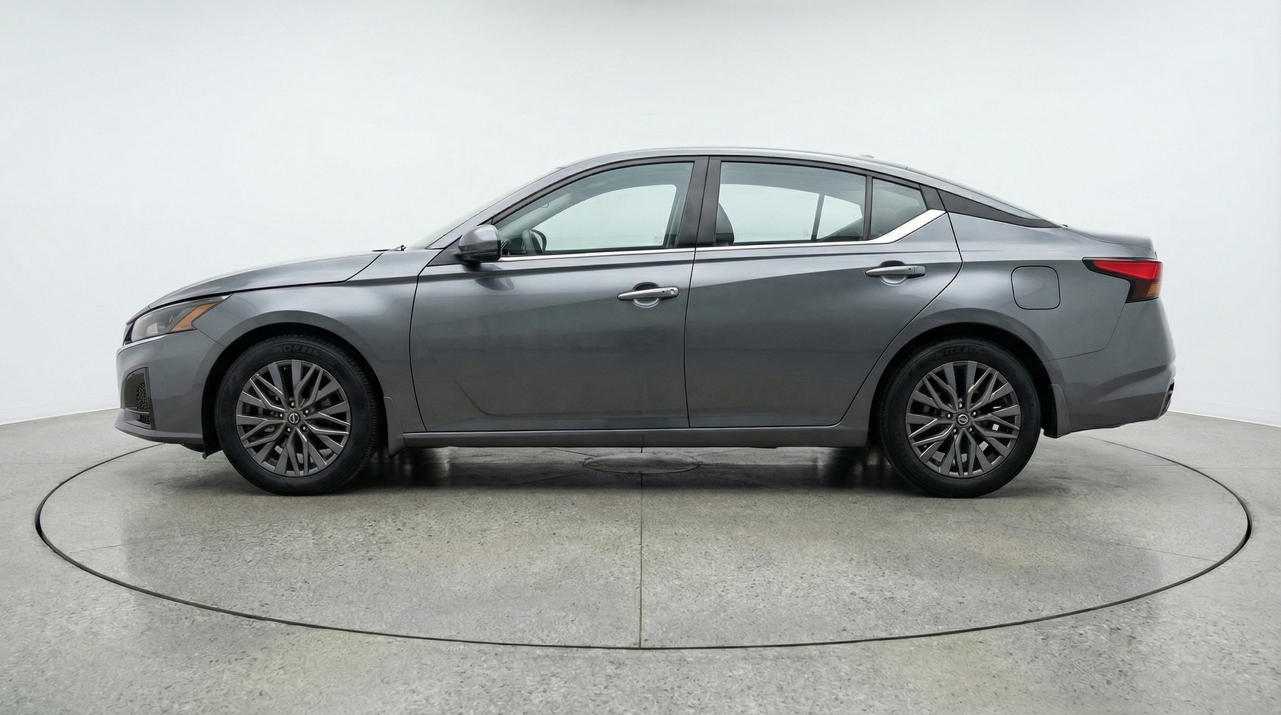 Thumbnail: 2025 Nissan Altima - 4