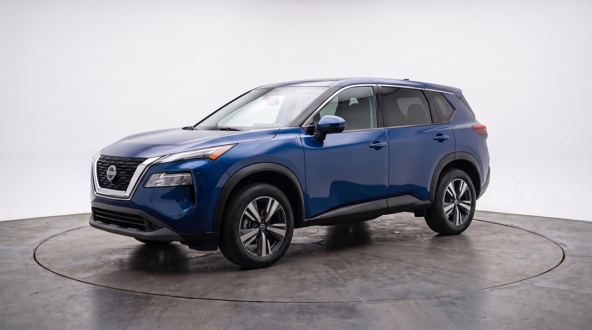 Thumbnail: 2026 Nissan Rogue - 3