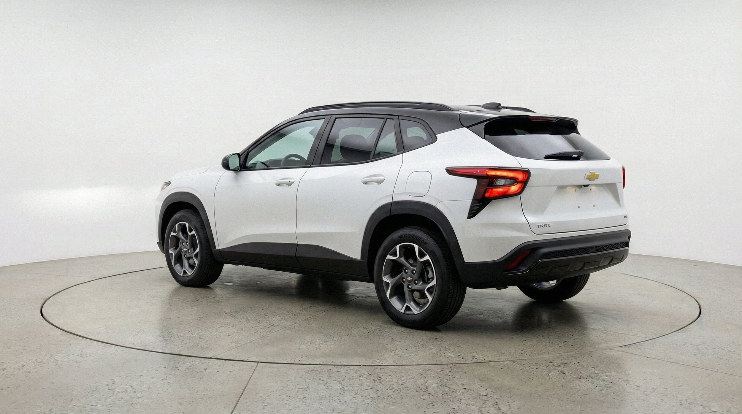 Thumbnail: 2025 Chevrolet Trax - 6
