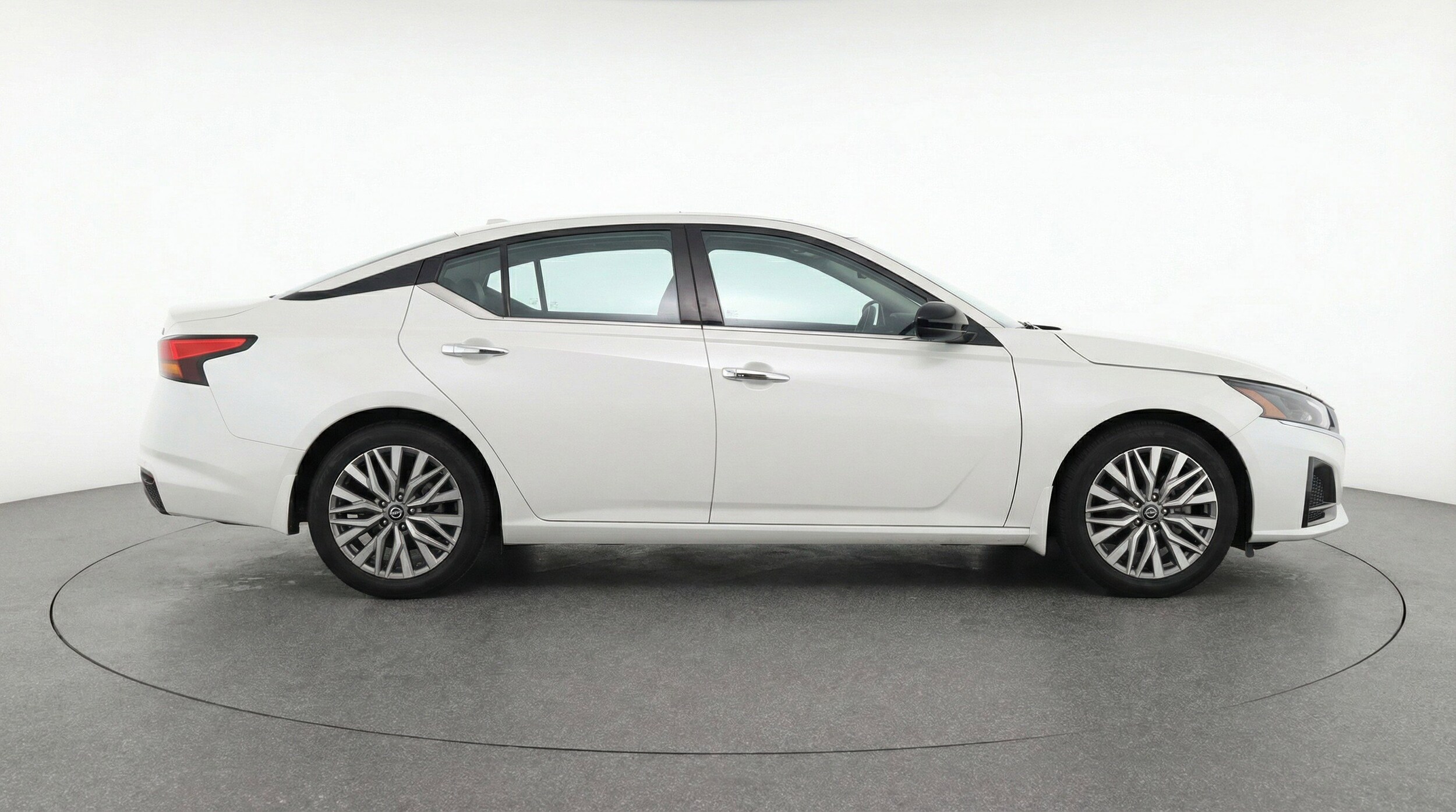 Thumbnail: 2025 Nissan Altima - 11