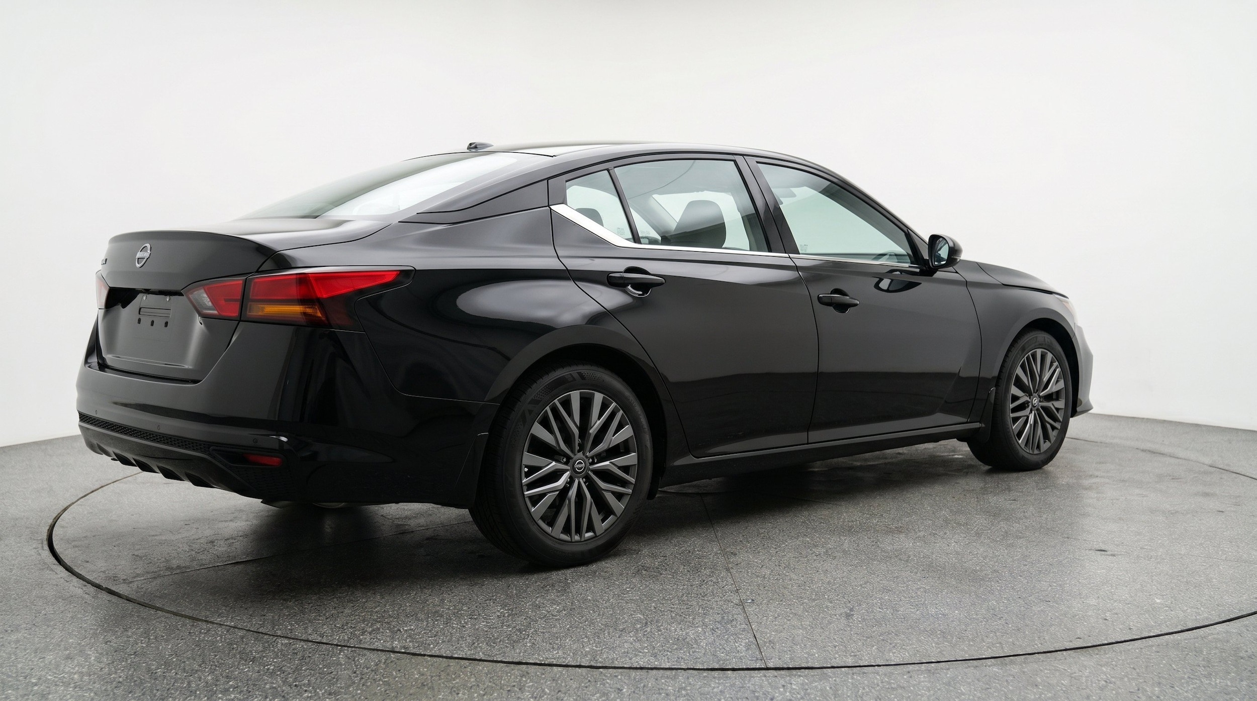 Thumbnail: 2026 Nissan Altima - 9