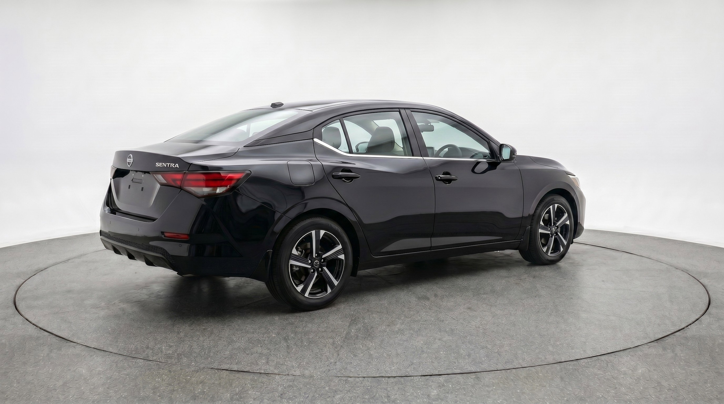 Thumbnail: 2025 Nissan Sentra - 9
