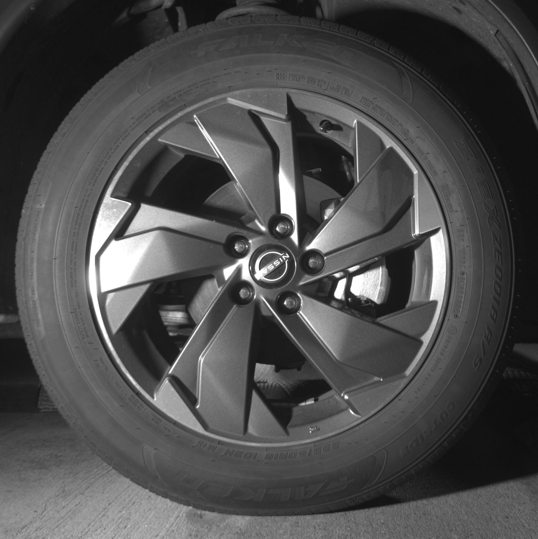 Thumbnail: 2025 Nissan Rogue - 13