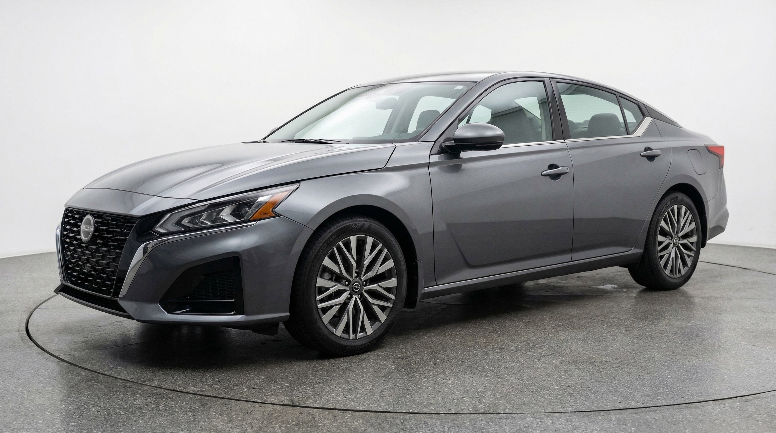 Thumbnail: 2025 Nissan Altima - 3