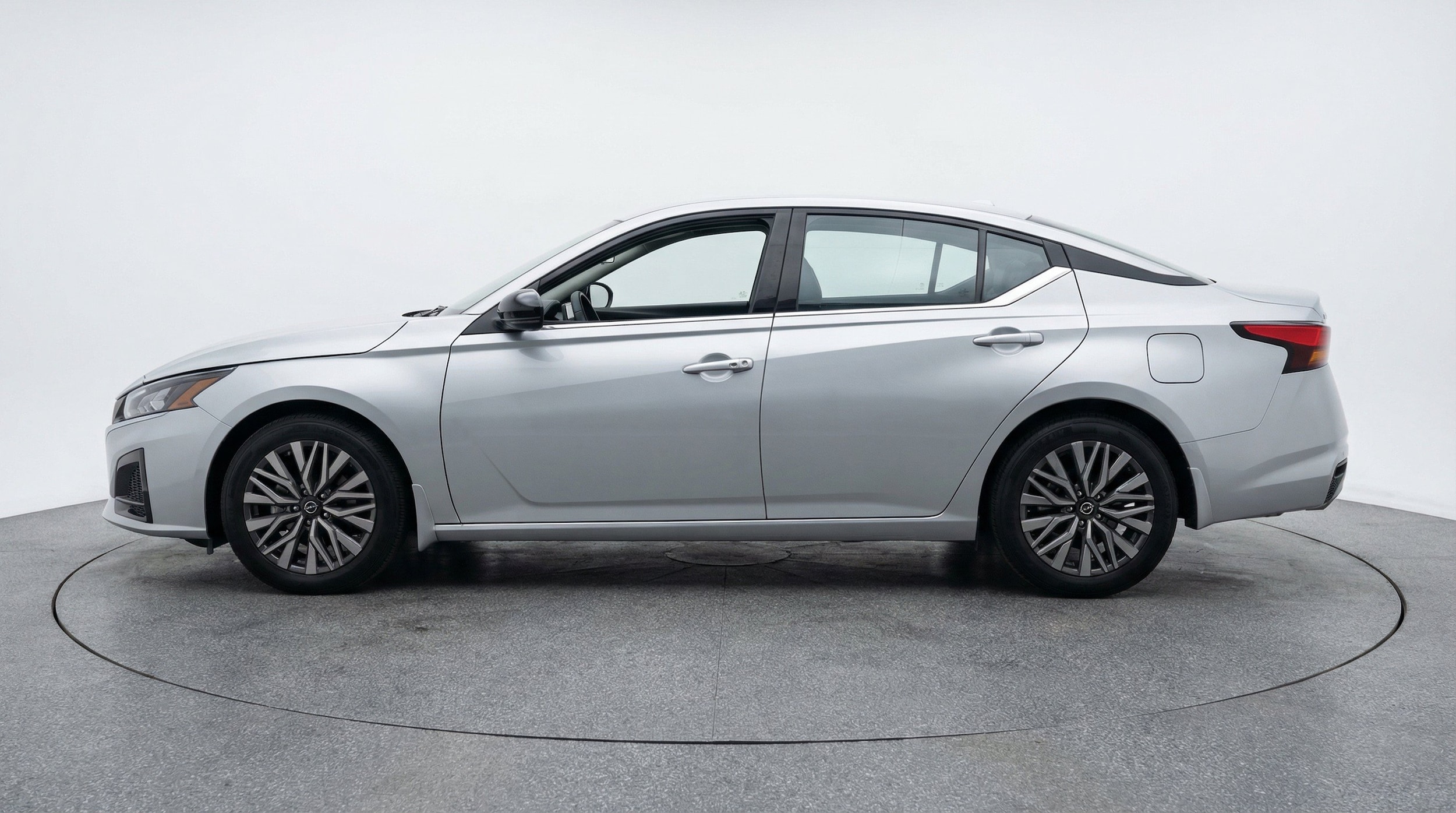 Thumbnail: 2026 Nissan Altima - 5