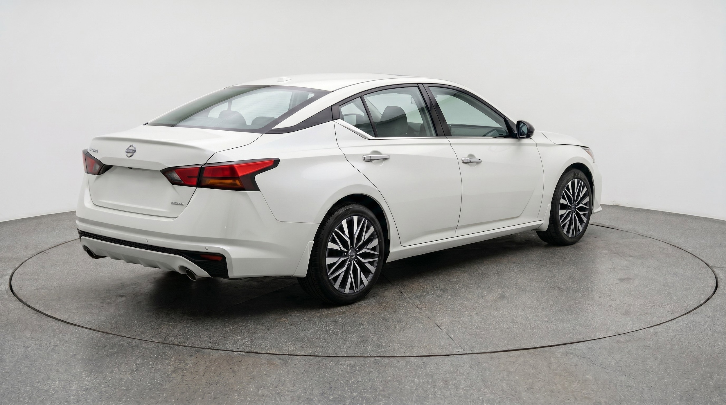 Thumbnail: 2025 Nissan Altima - 9