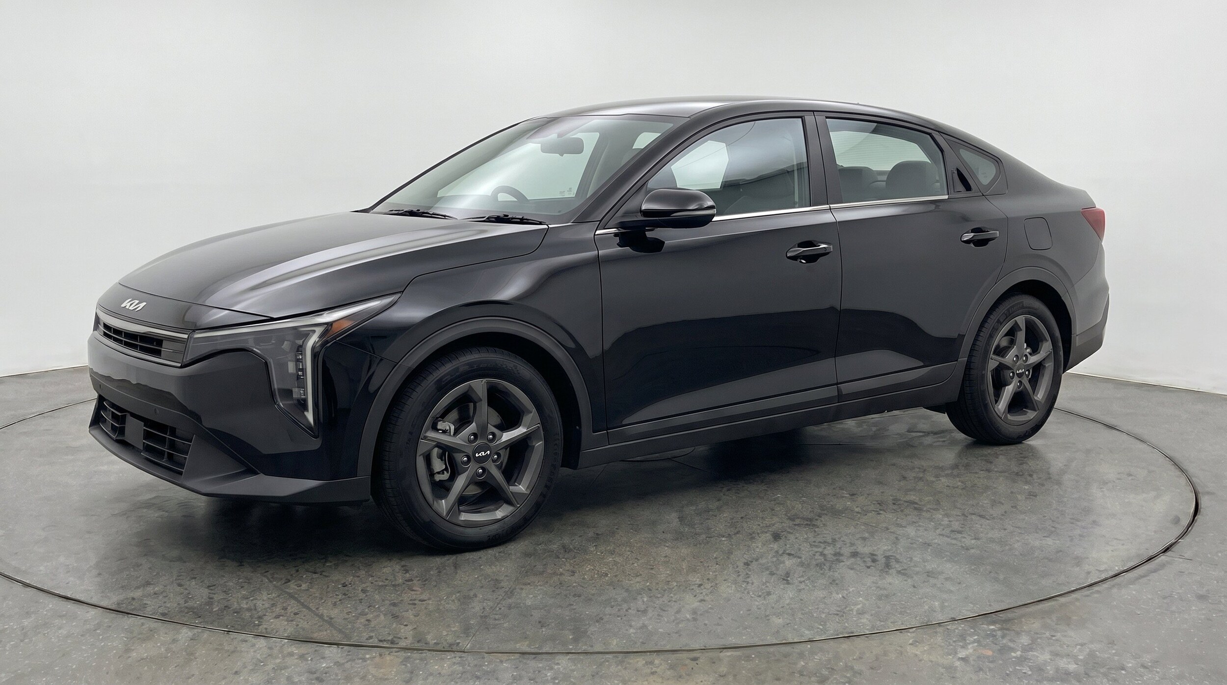 Thumbnail: 2026 Kia K4 - 3
