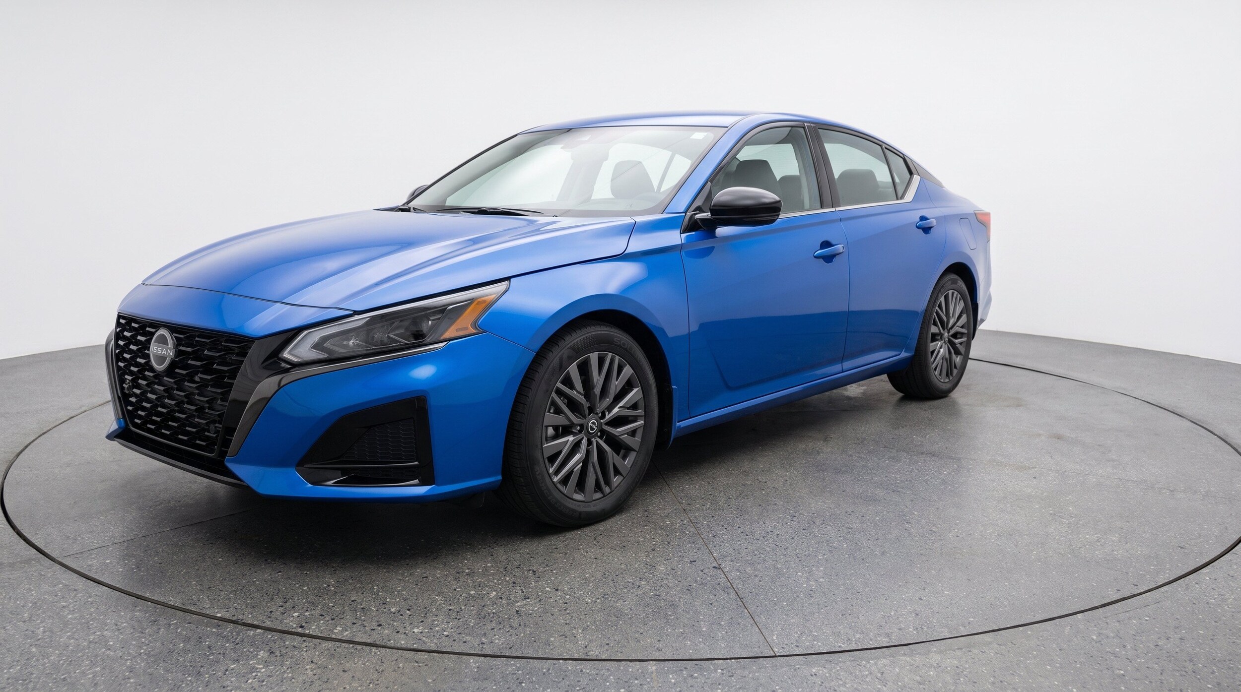 Thumbnail: 2025 Nissan Altima - 3