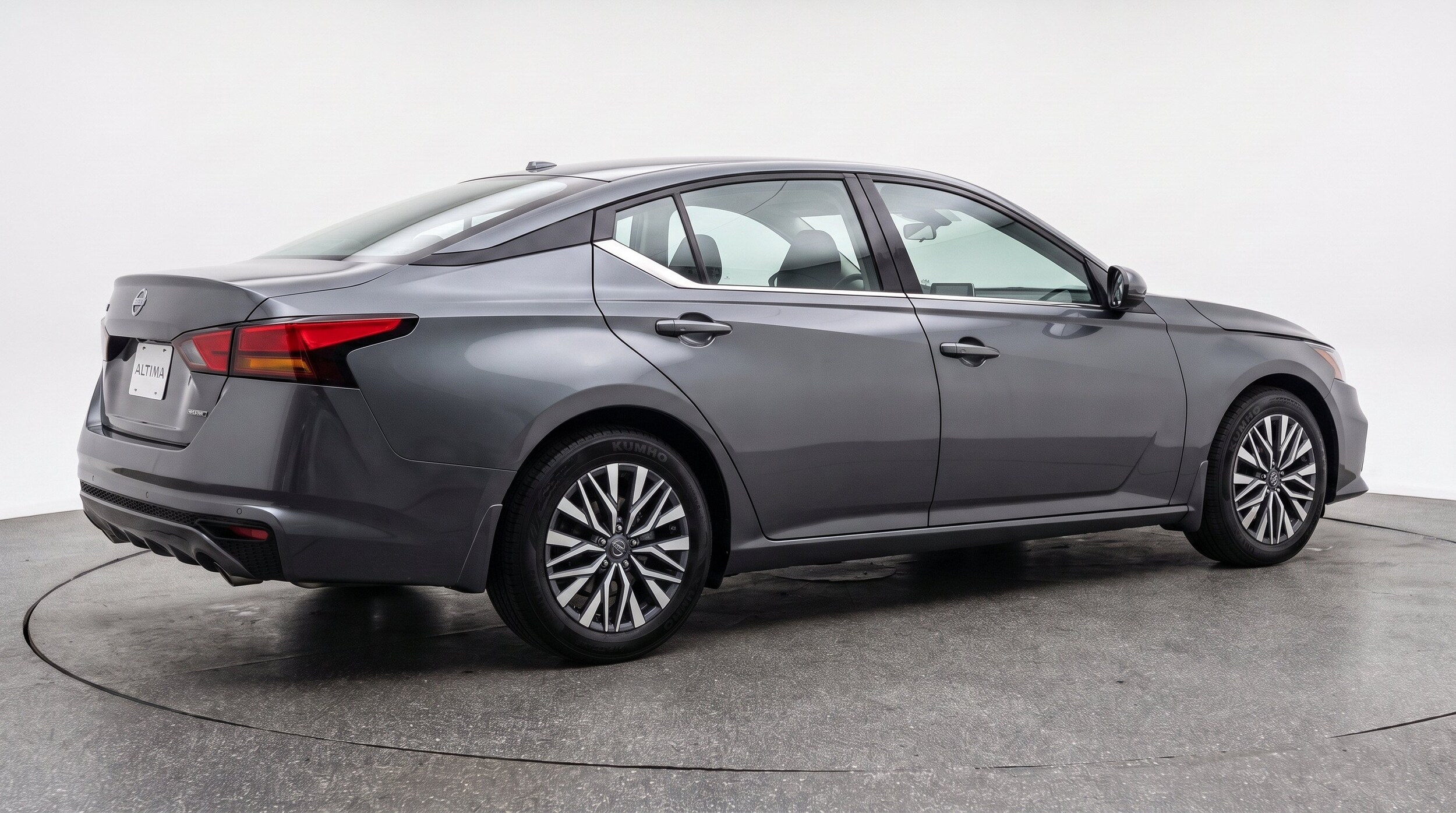 Thumbnail: 2025 Nissan Altima - 9