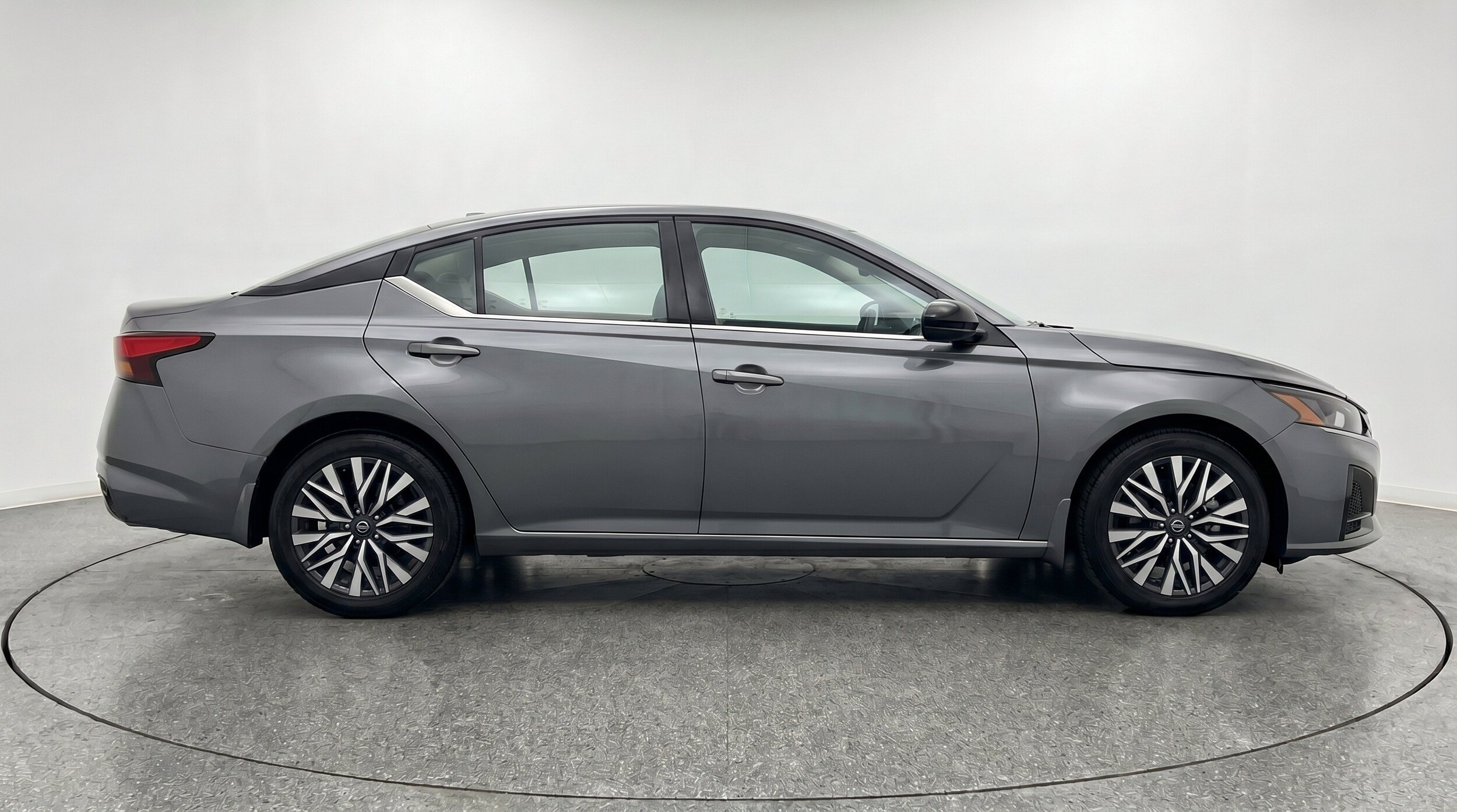Thumbnail: 2025 Nissan Altima - 11