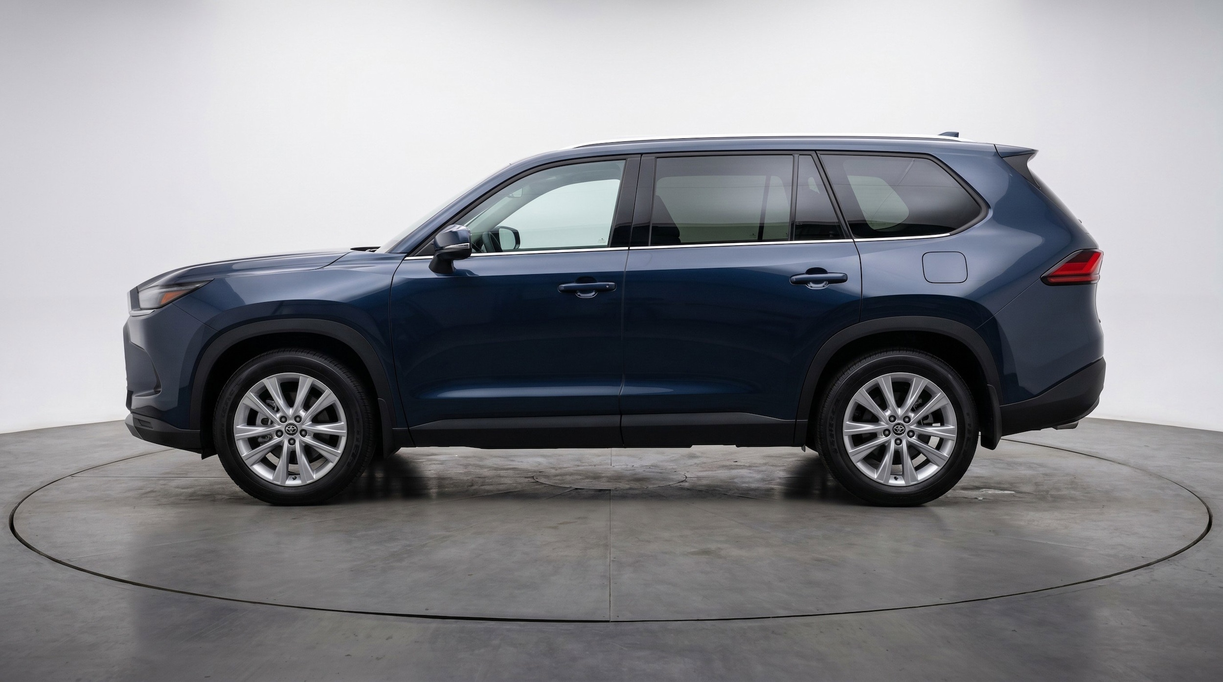 Thumbnail: 2025 Toyota Grand Highlander - 5