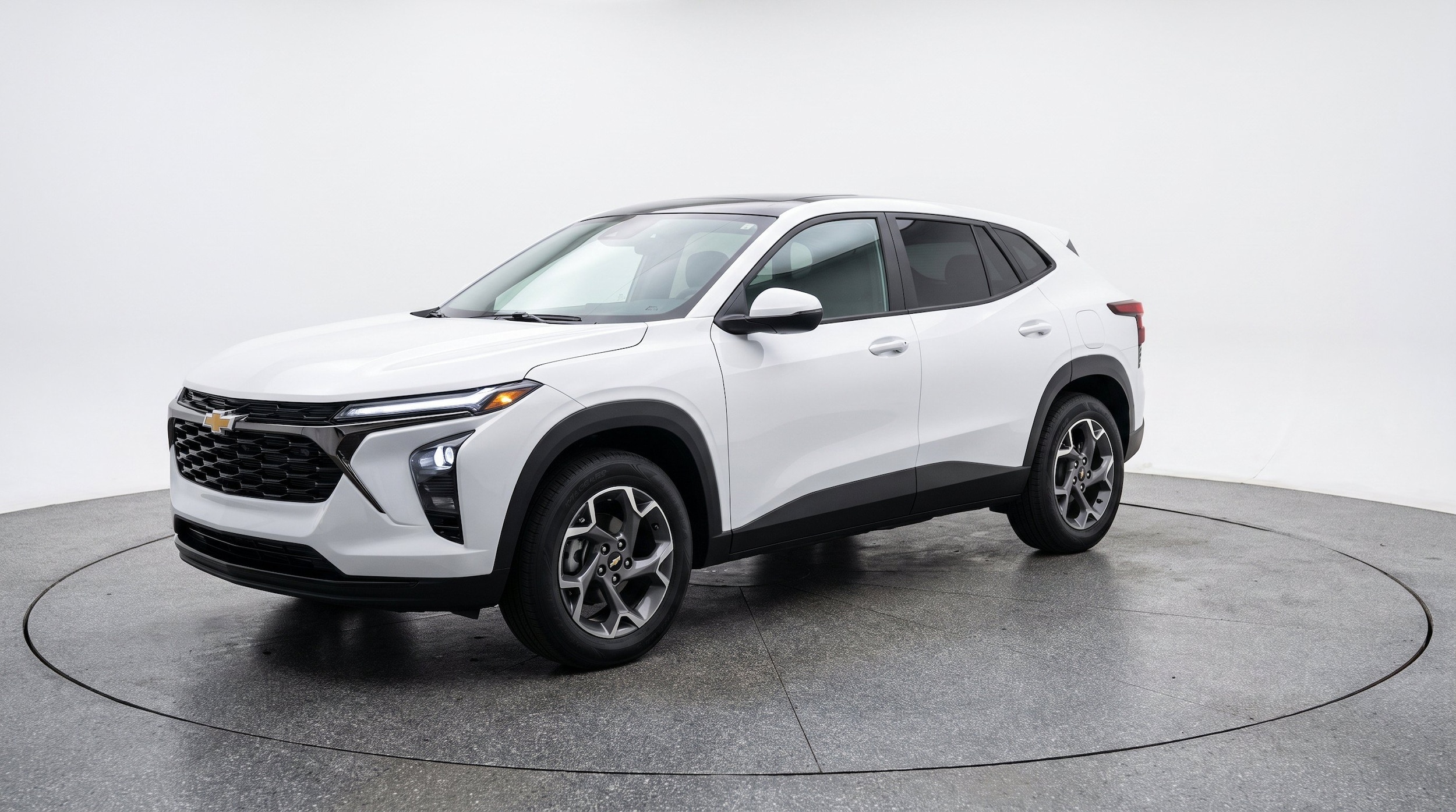 Thumbnail: 2025 Chevrolet Trax - 3