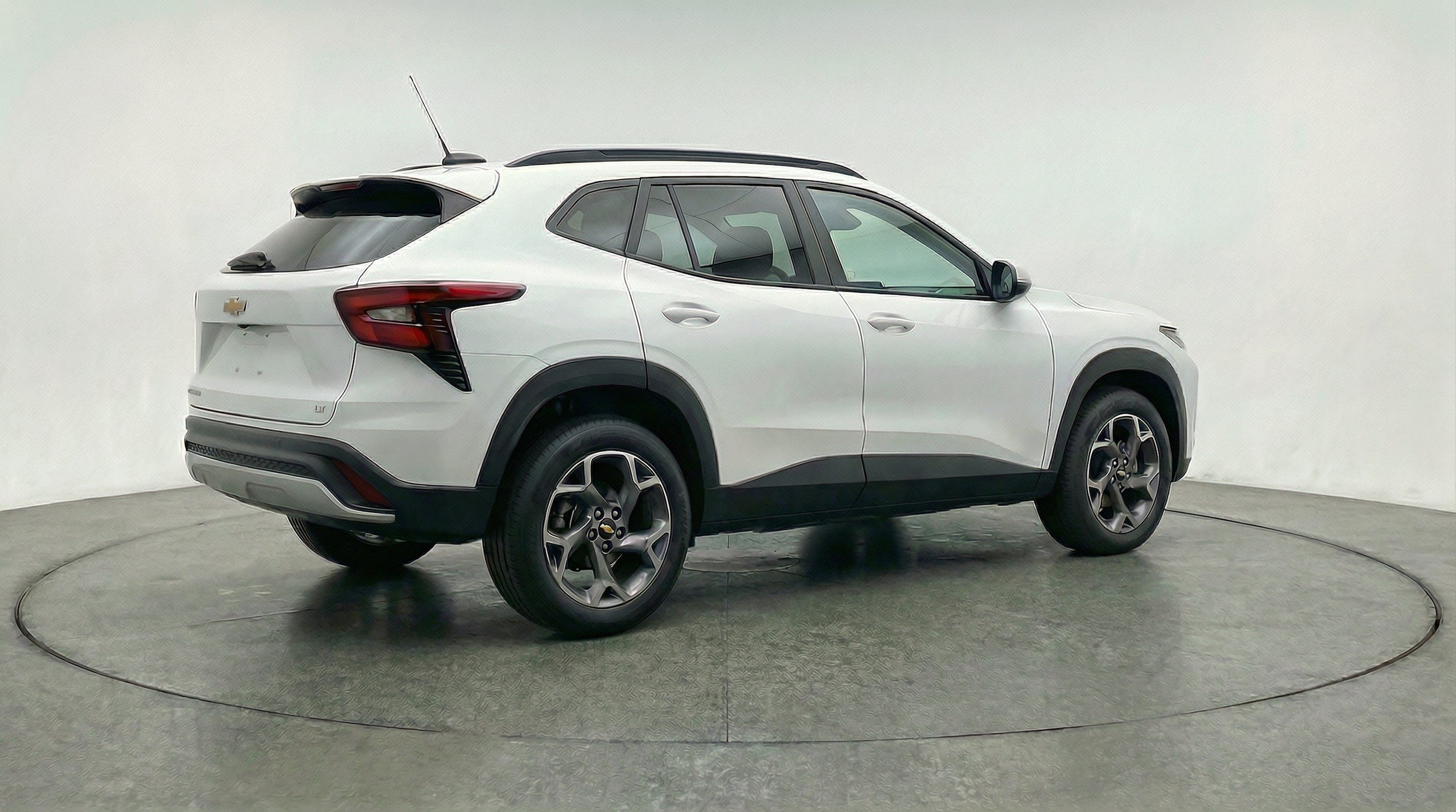 Thumbnail: 2025 Chevrolet Trax - 9
