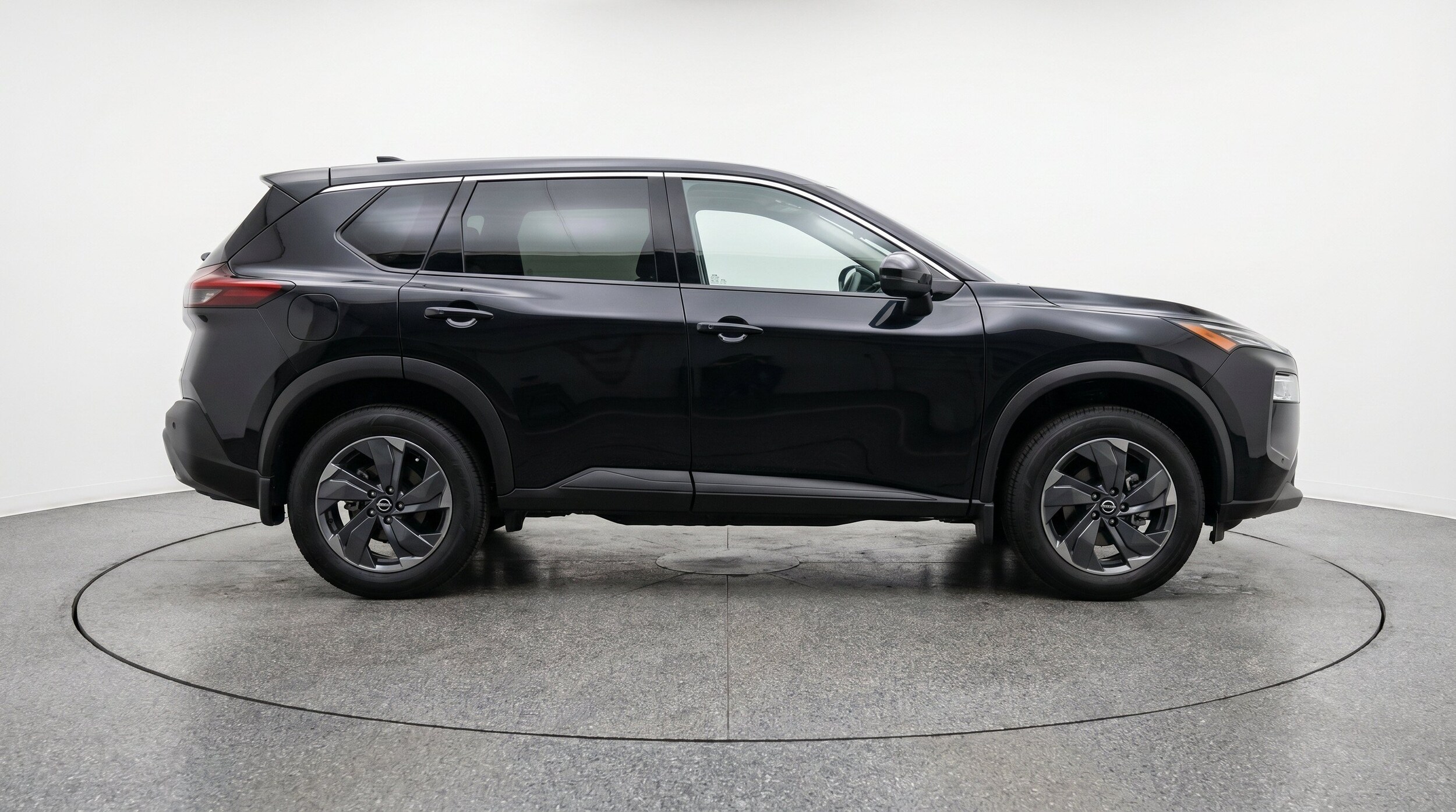 Thumbnail: 2025 Nissan Rogue - 10