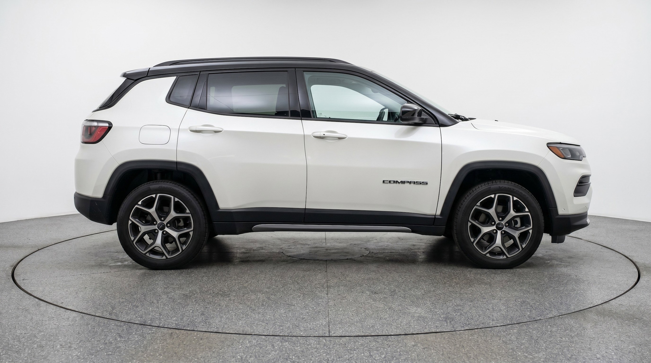 Thumbnail: 2025 Jeep Compass - 11