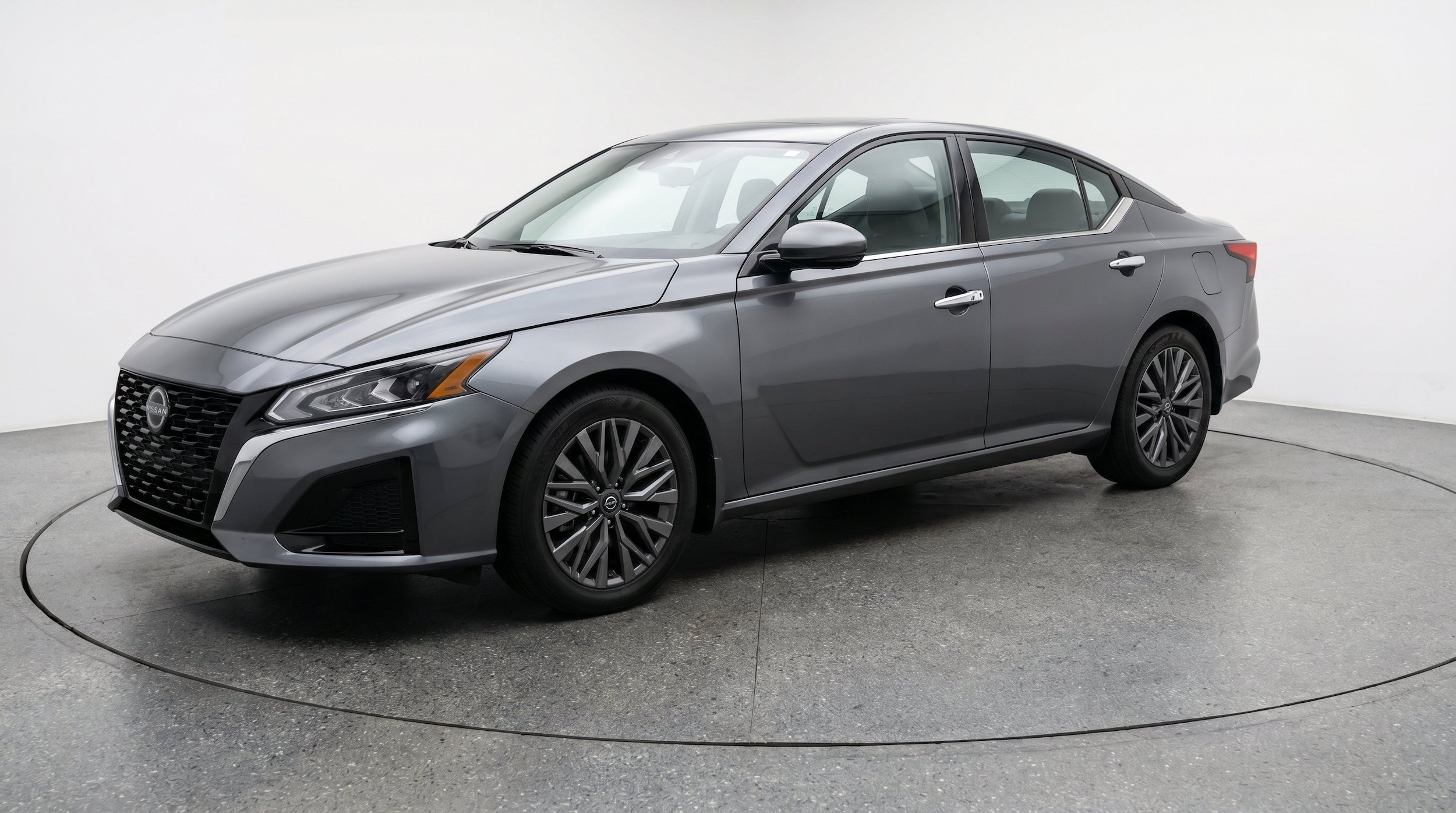 Thumbnail: 2025 Nissan Altima - 3