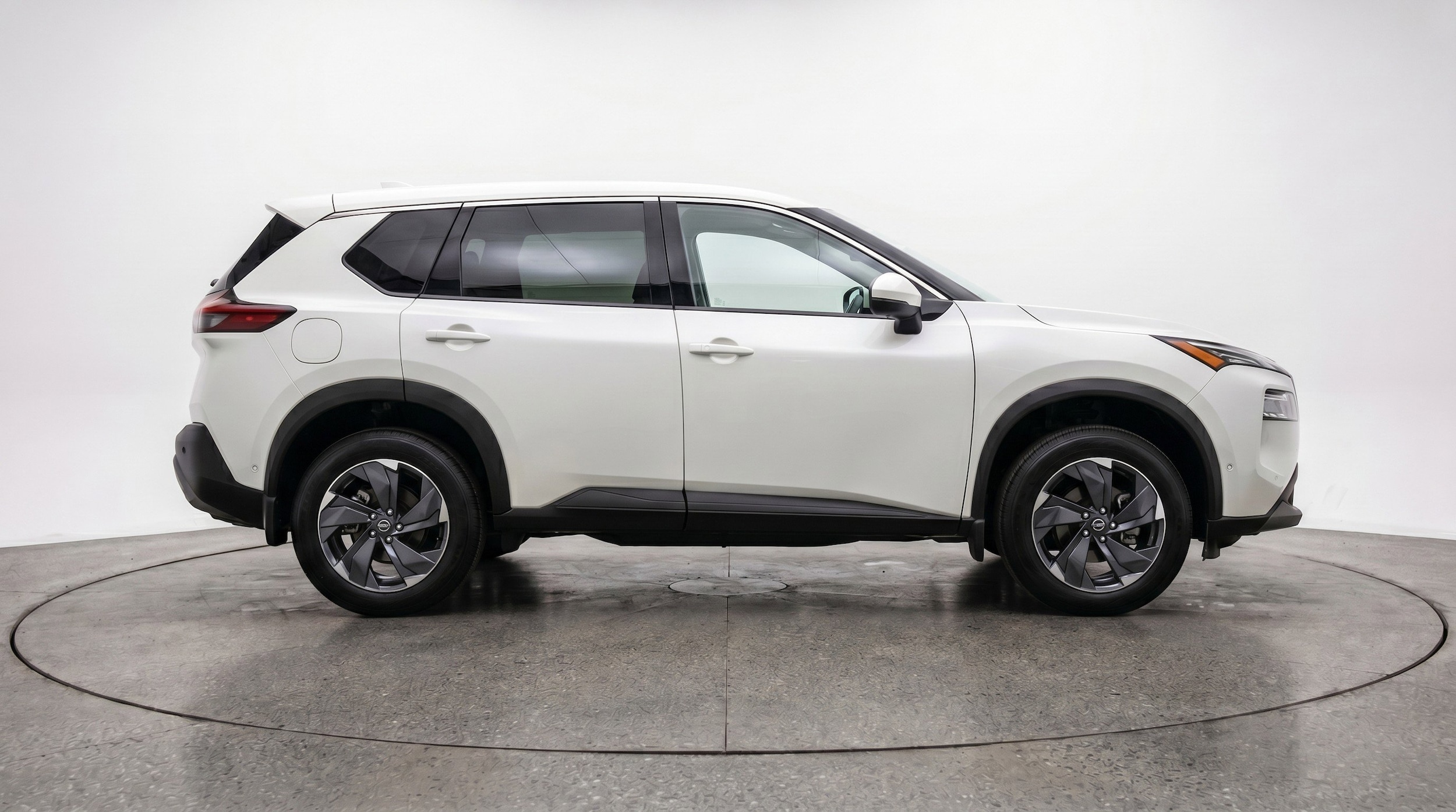 Thumbnail: 2025 Nissan Rogue - 11