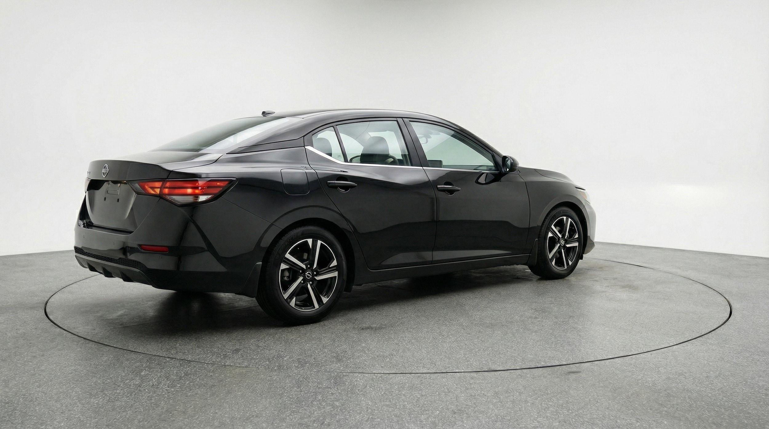 Thumbnail: 2025 Nissan Sentra - 9