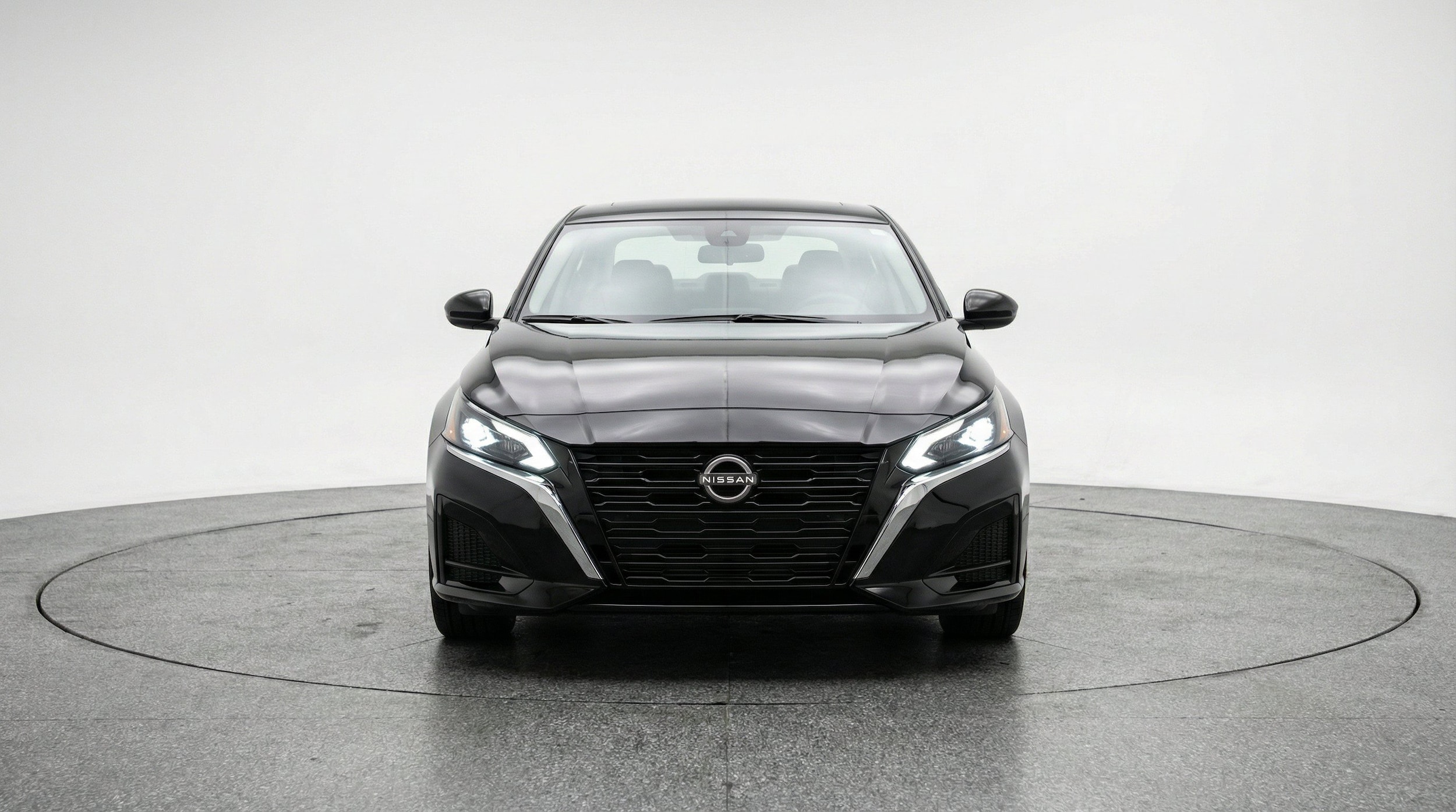 Thumbnail: 2025 Nissan Altima - 2