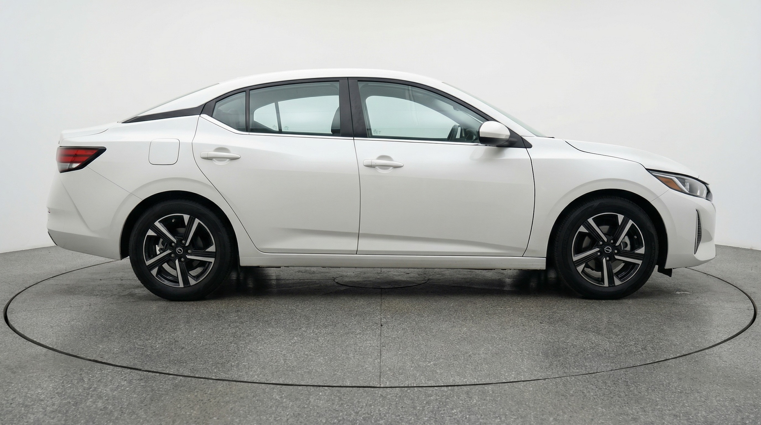 Thumbnail: 2025 Nissan Sentra - 8