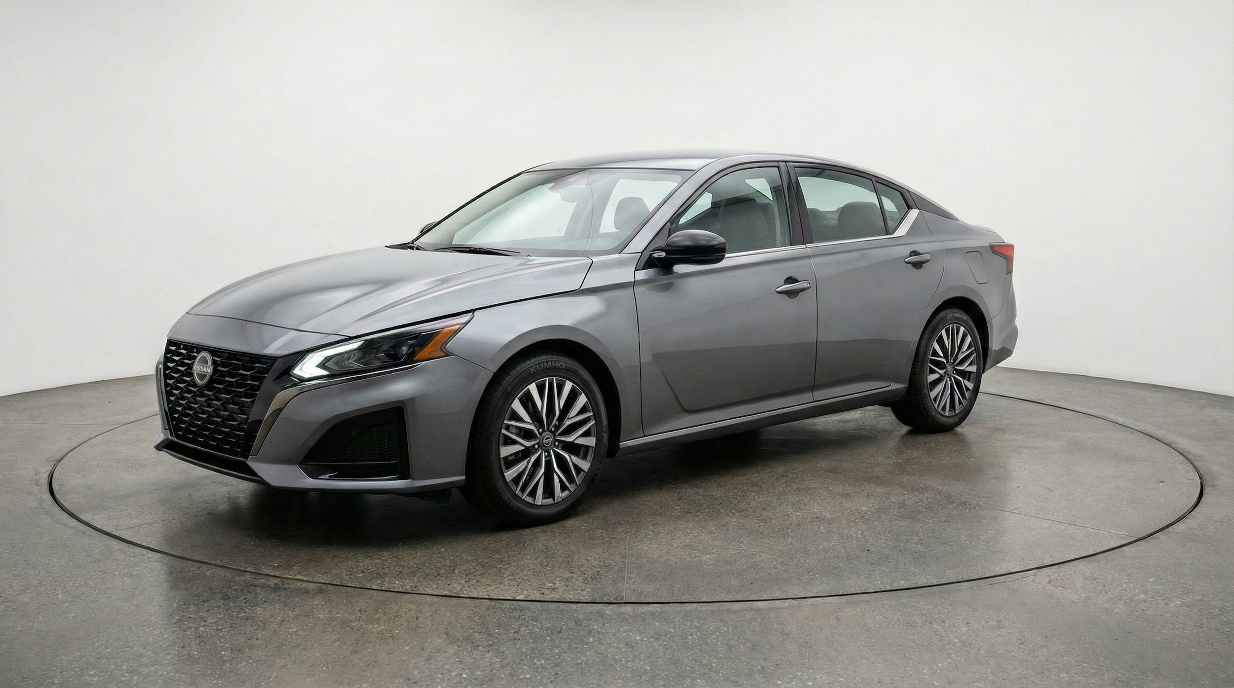 Thumbnail: 2025 Nissan Altima - 3