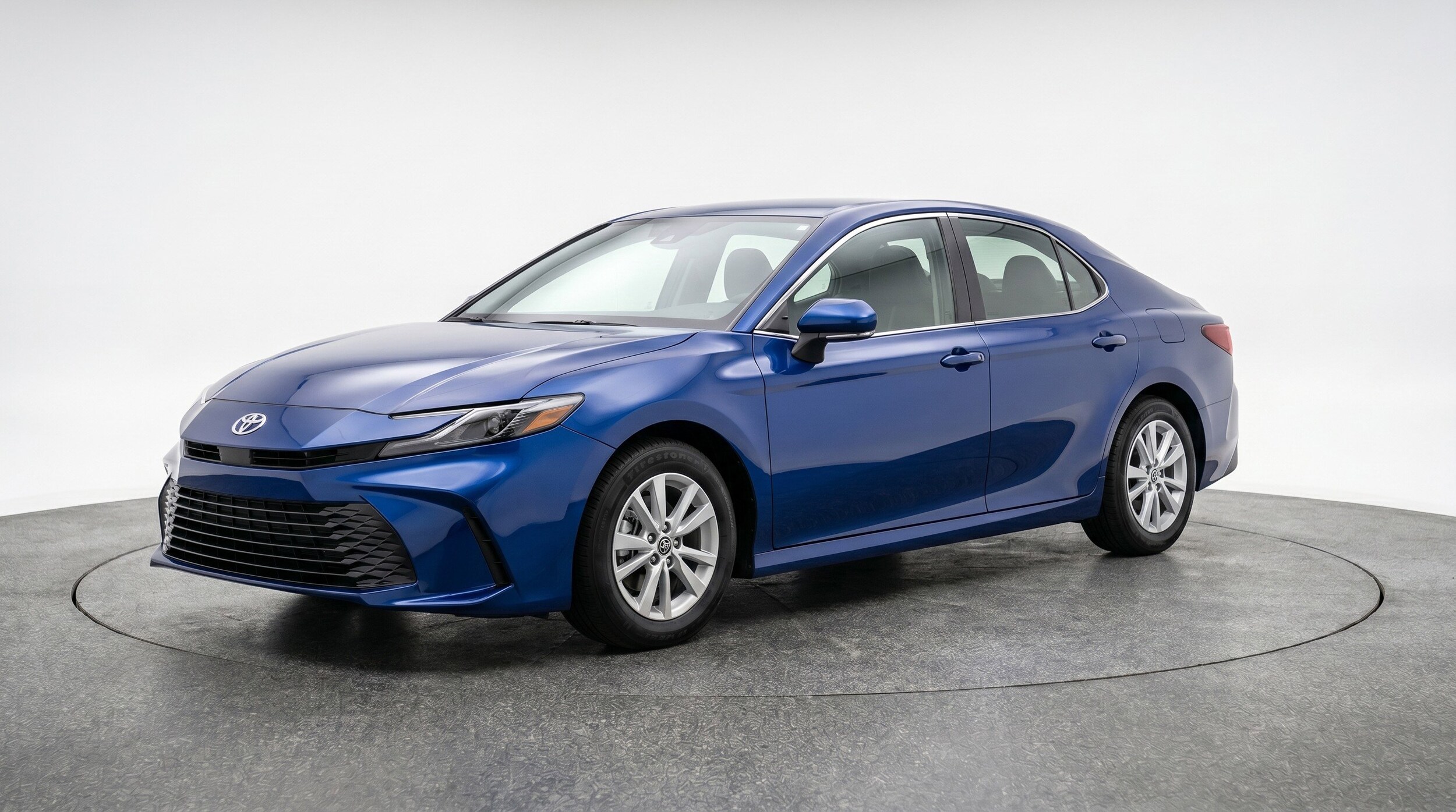 Thumbnail: 2025 Toyota Camry - 3
