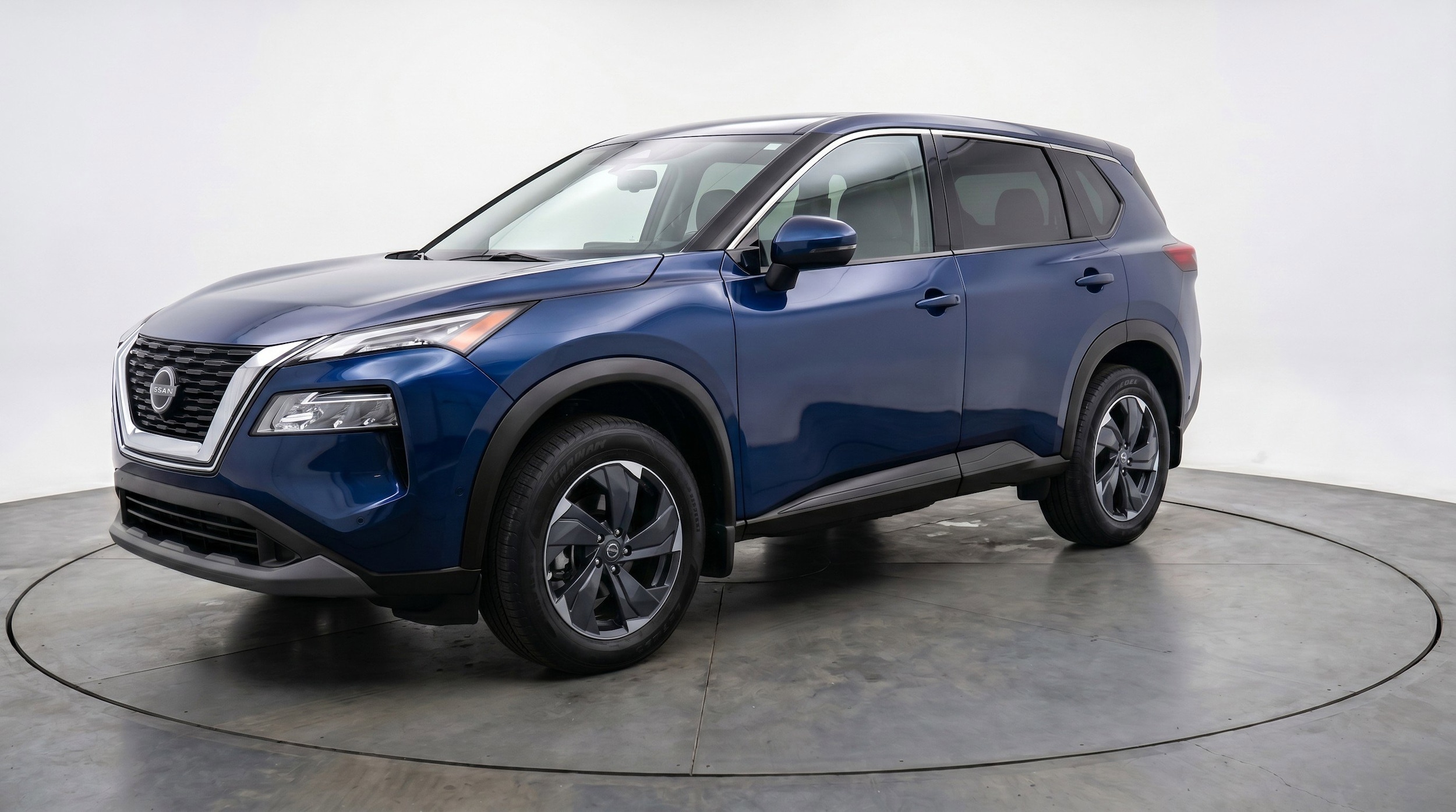Thumbnail: 2025 Nissan Rogue - 3
