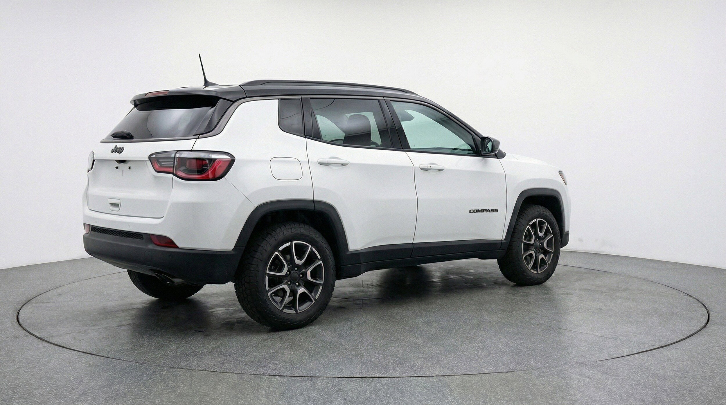 Thumbnail: 2025 Jeep Compass - 9