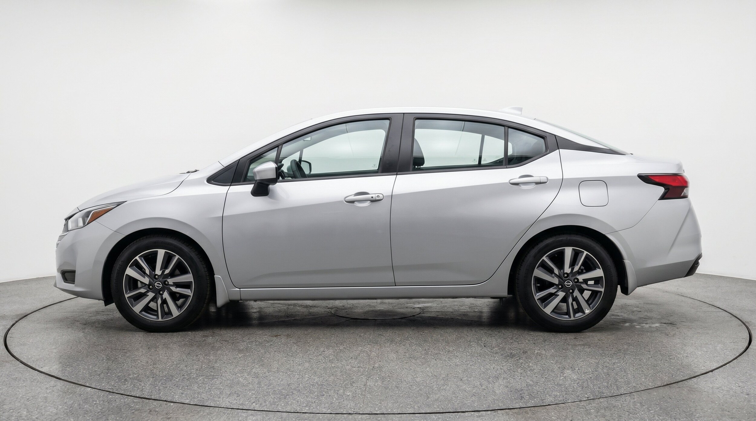 Thumbnail: 2025 Nissan Versa - 5