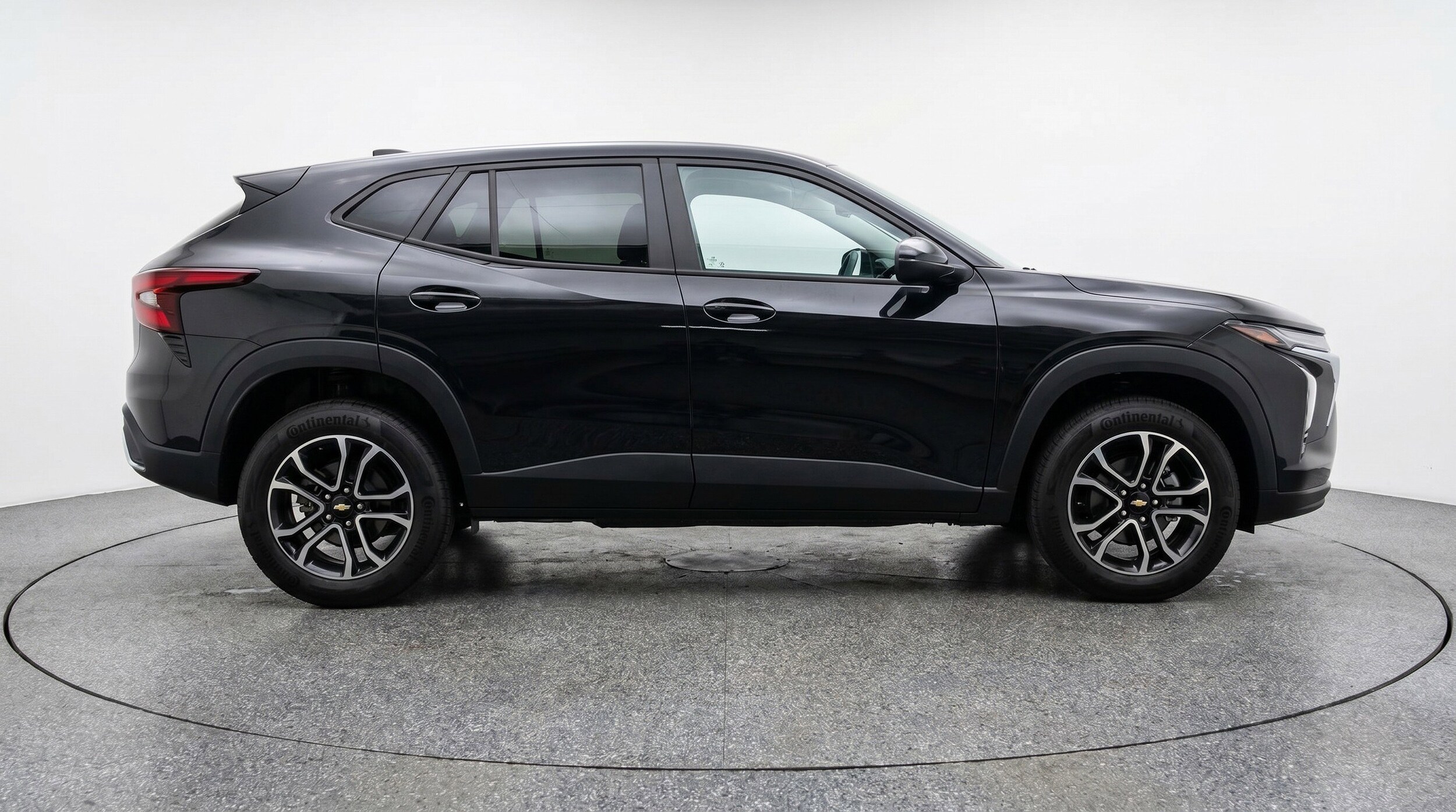 Thumbnail: 2025 Chevrolet TrailBlazer - 11