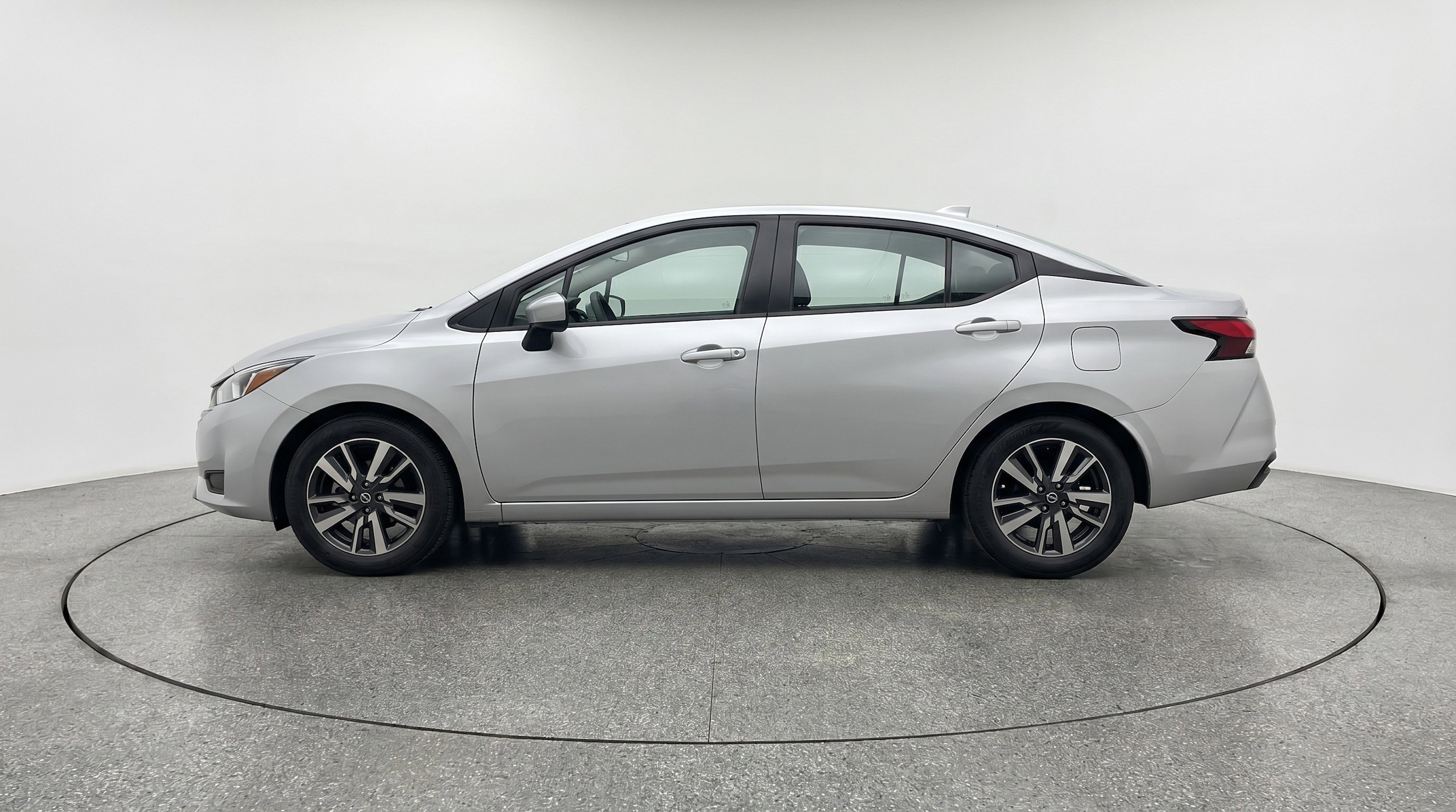 Thumbnail: 2025 Nissan Versa - 5