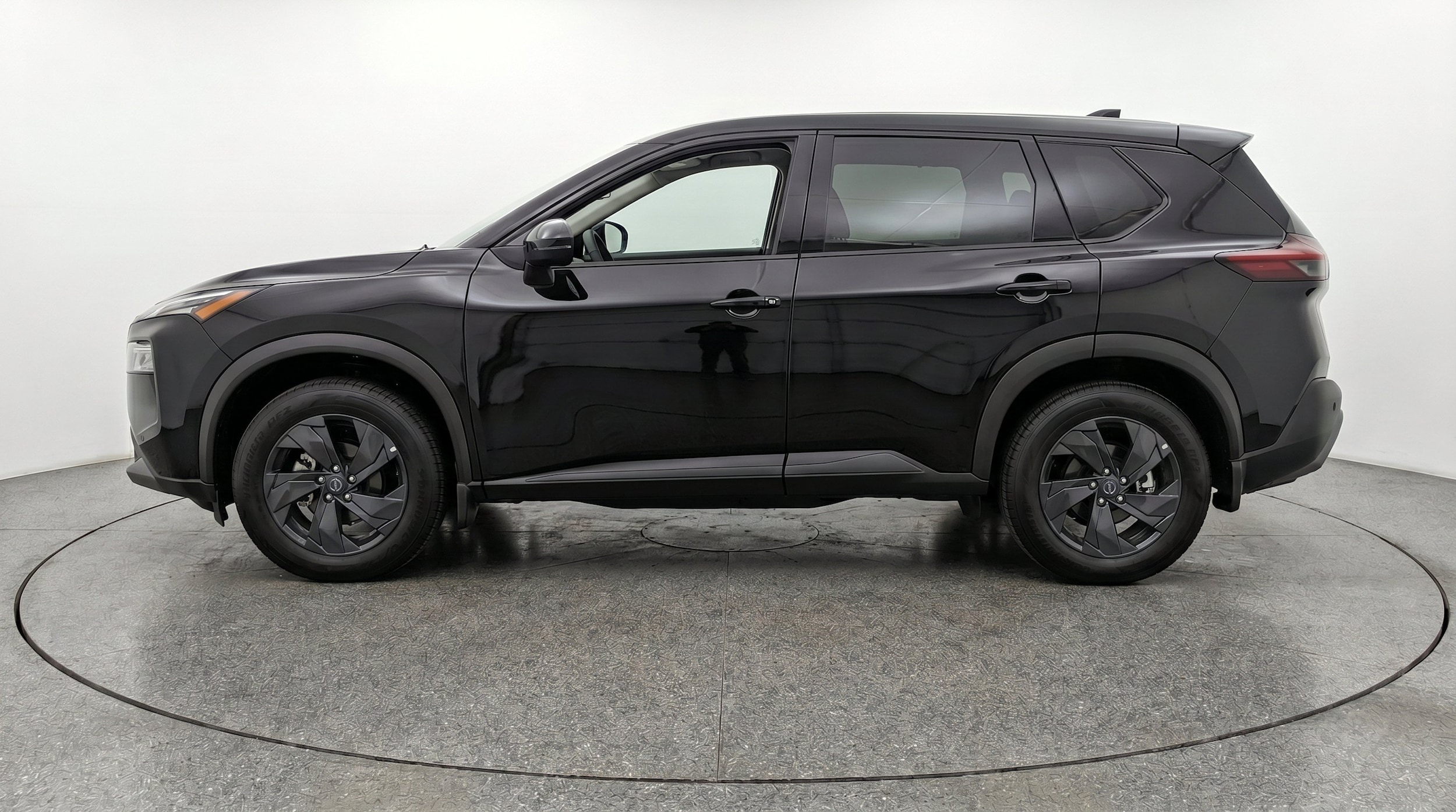 Thumbnail: 2026 Nissan Rogue - 5