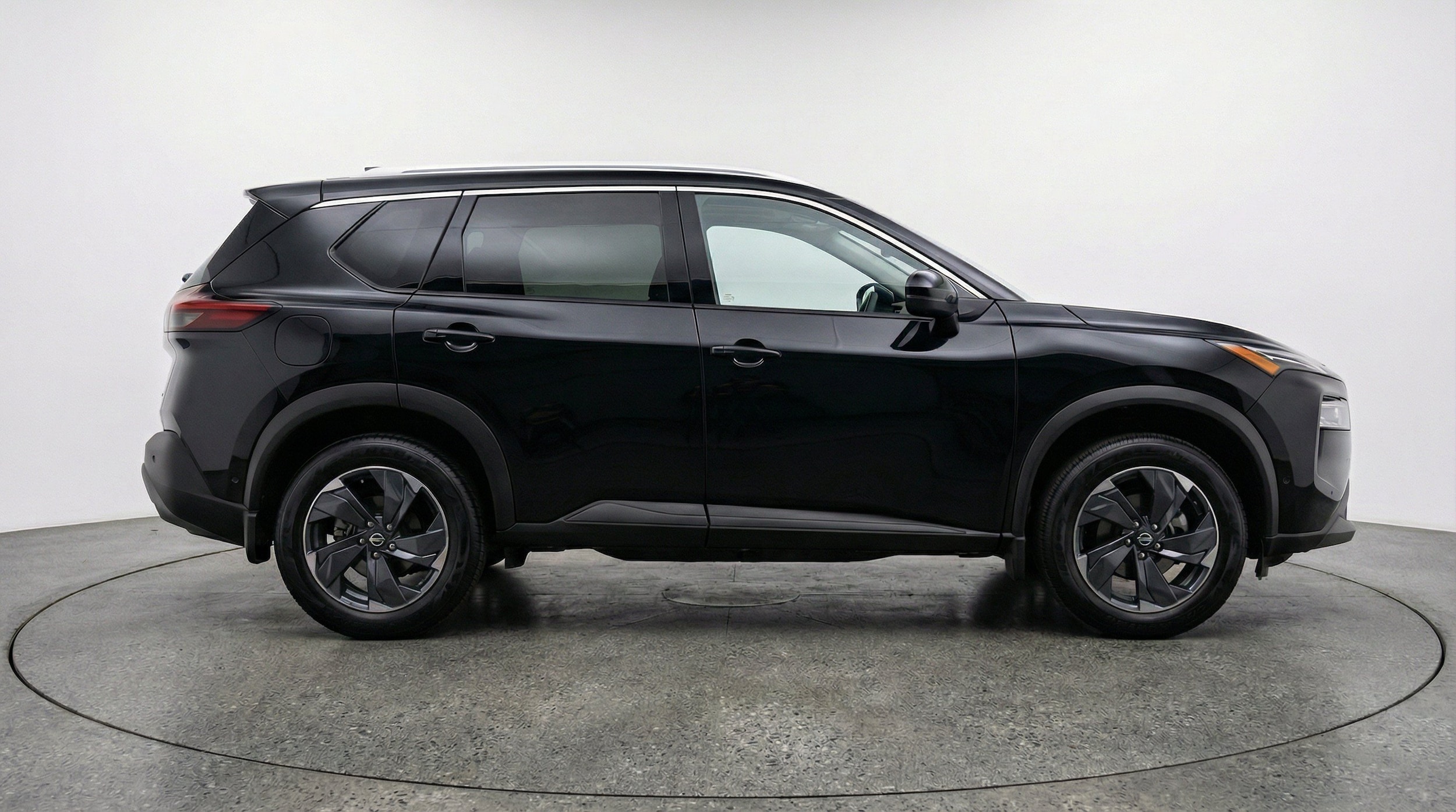Thumbnail: 2025 Nissan Rogue - 11