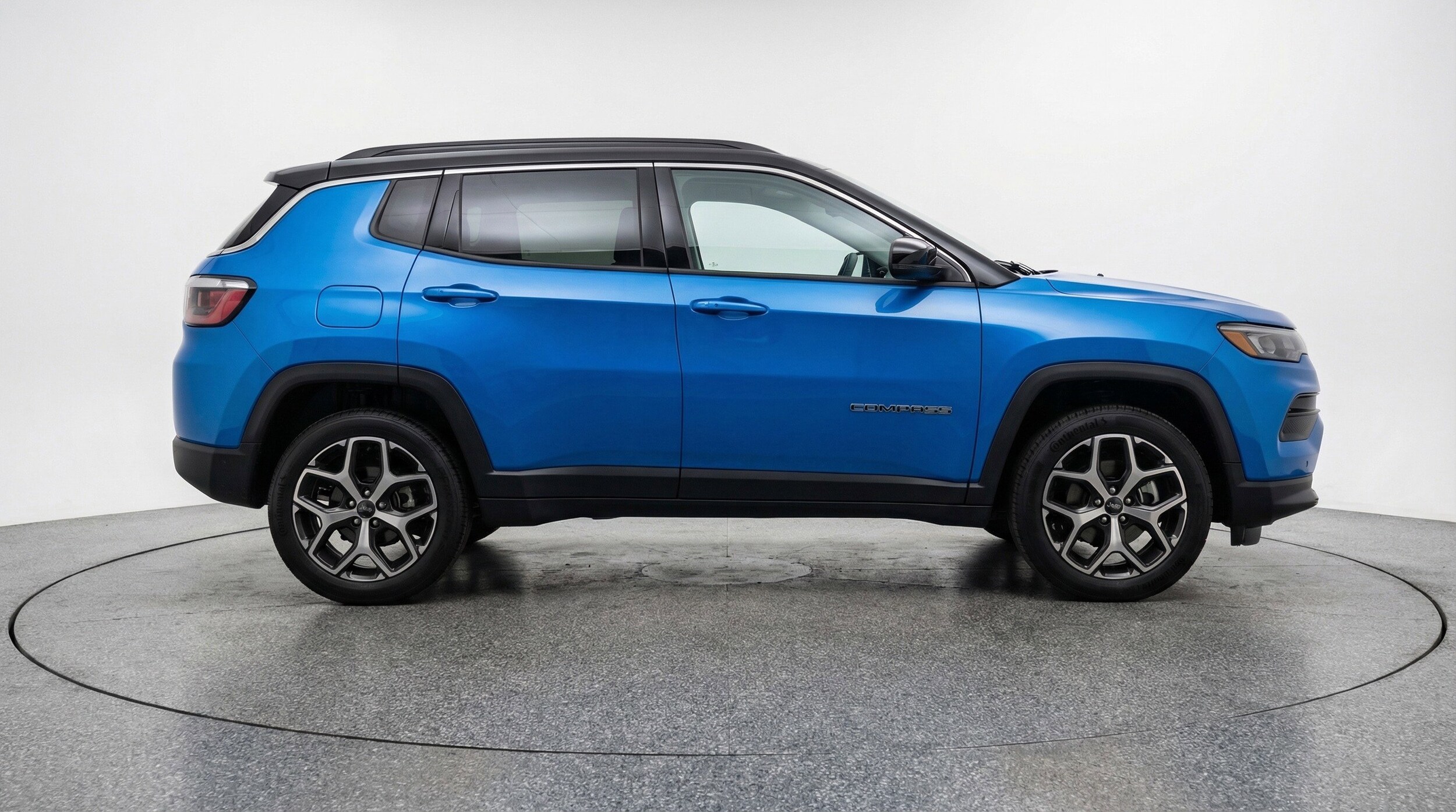 Thumbnail: 2025 Jeep Compass - 11
