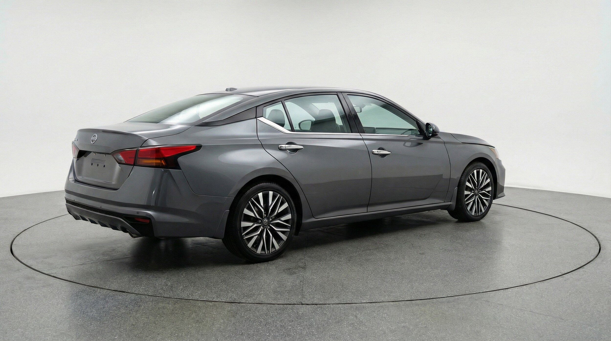 Thumbnail: 2025 Nissan Altima - 9