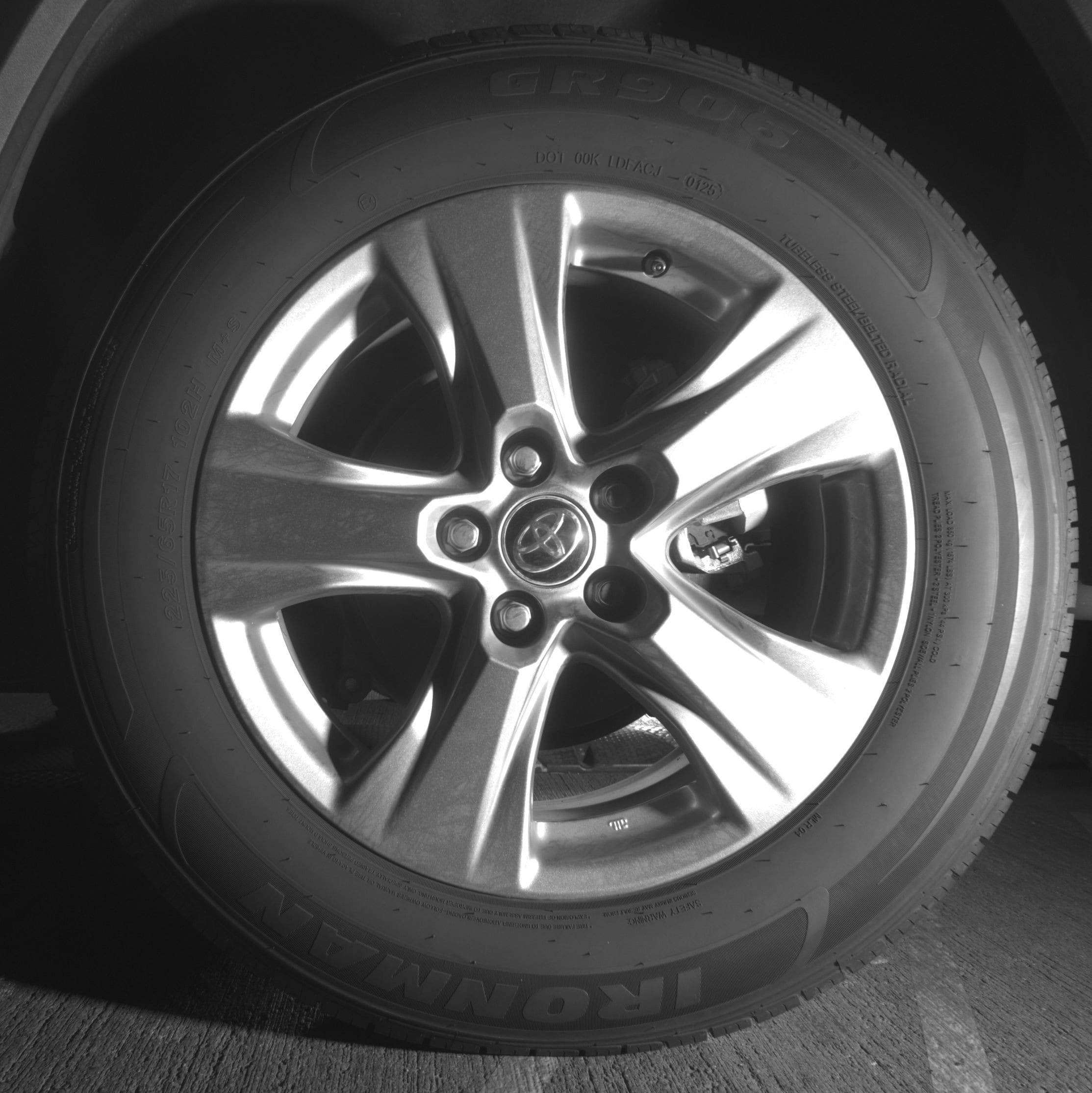 Thumbnail: 2025 Toyota RAV4 - 11