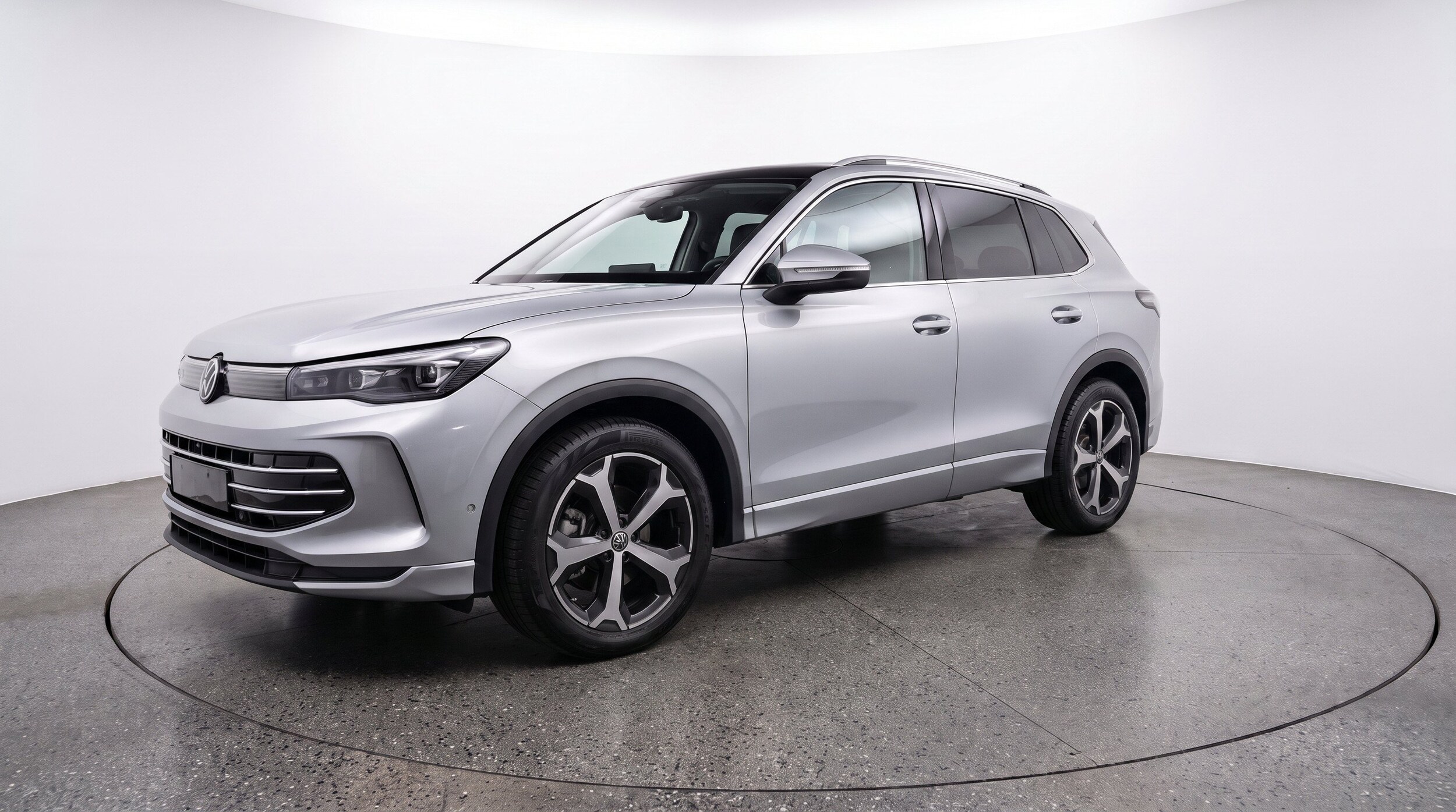 Thumbnail: 2026 Volkswagen Tiguan - 3