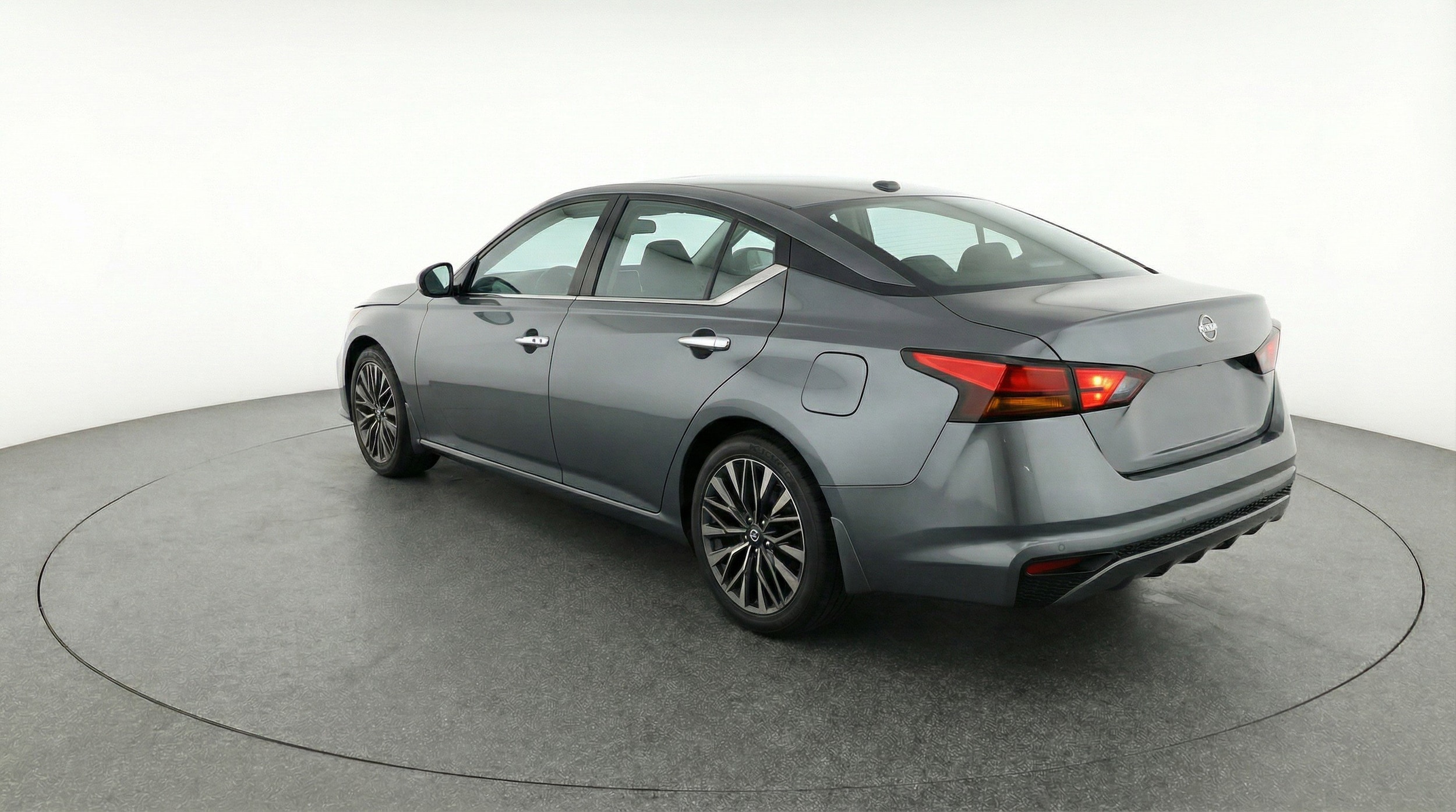 Thumbnail: 2025 Nissan Altima - 6