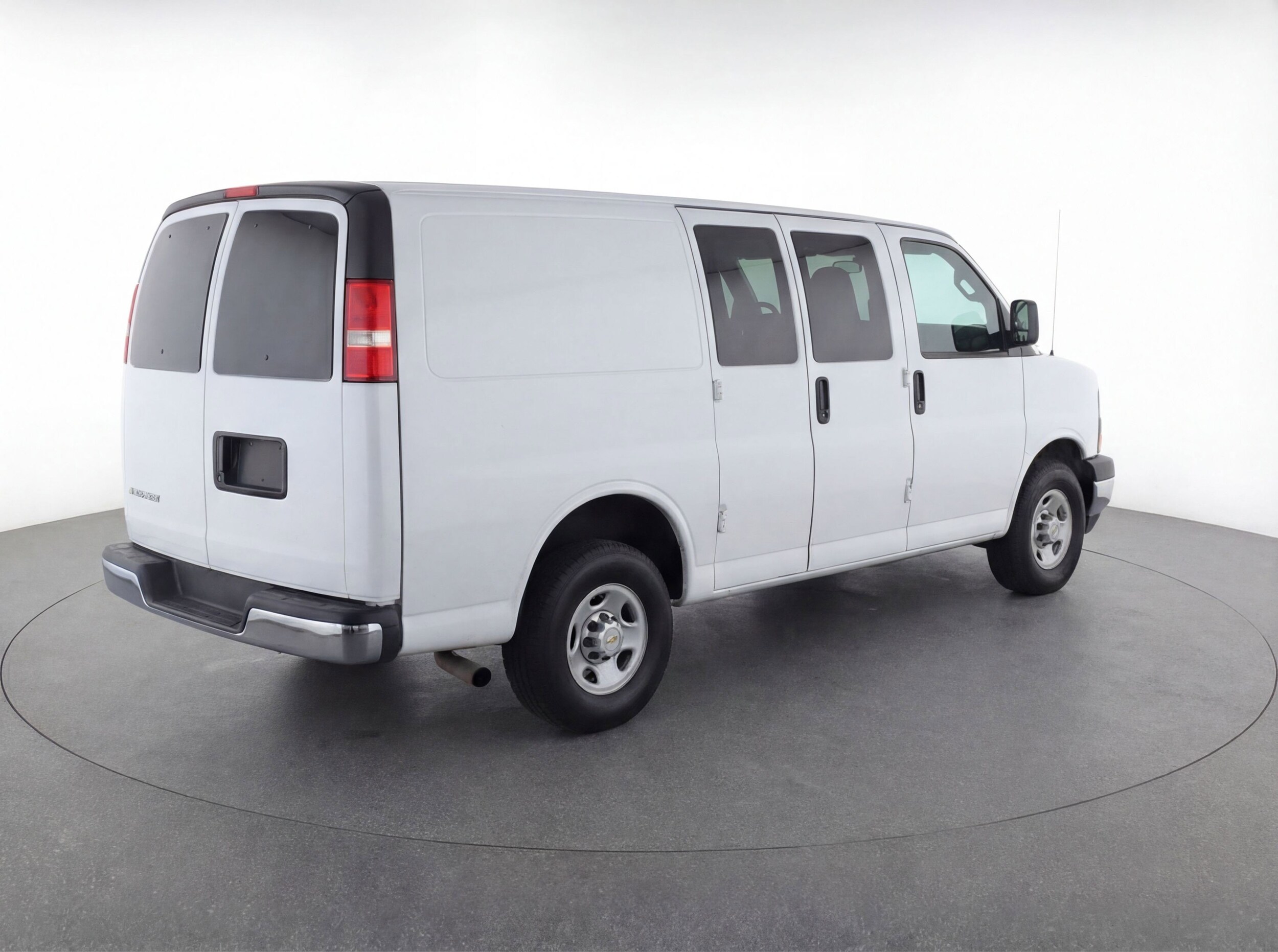 Thumbnail: 2025 Chevrolet Express - 9