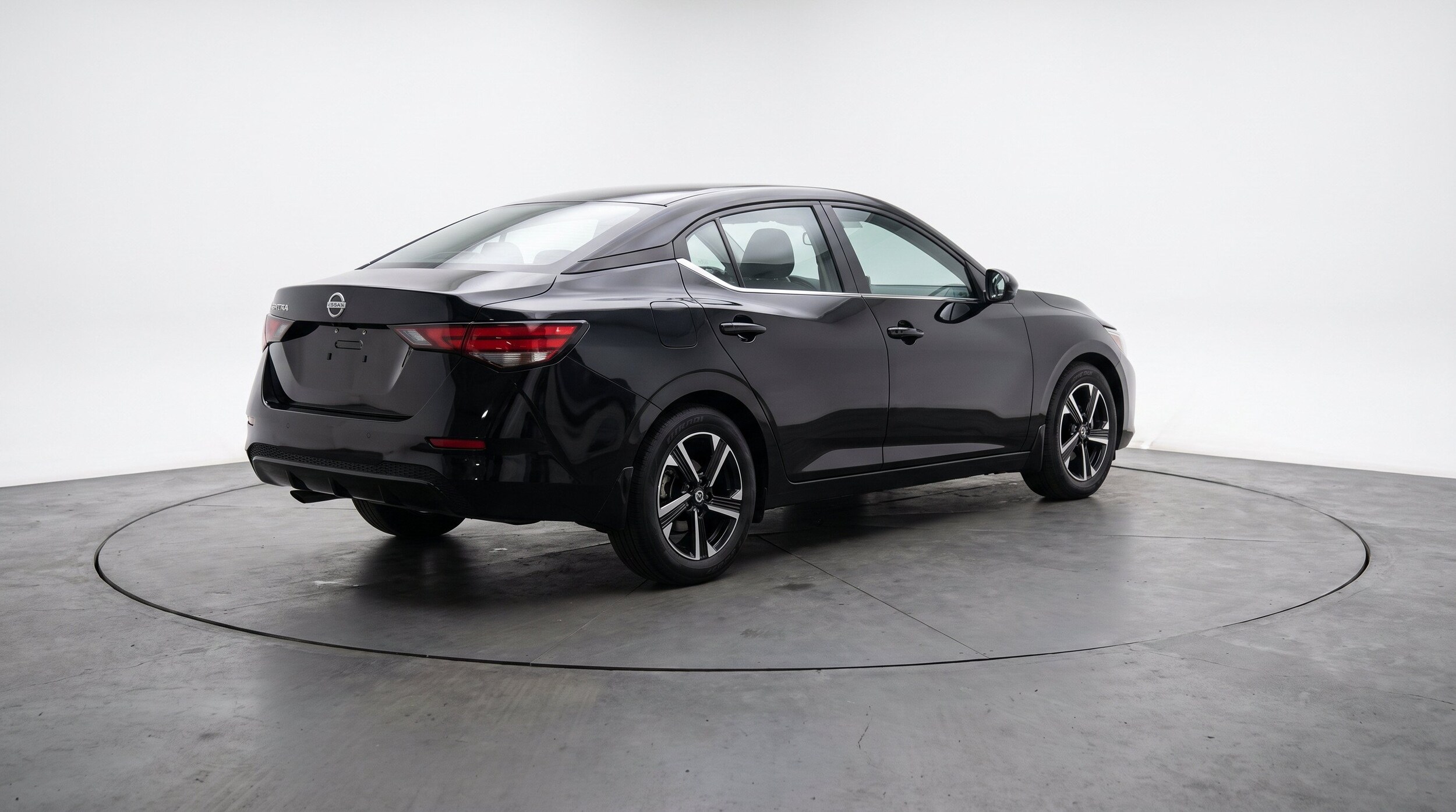 Thumbnail: 2025 Nissan Sentra - 9
