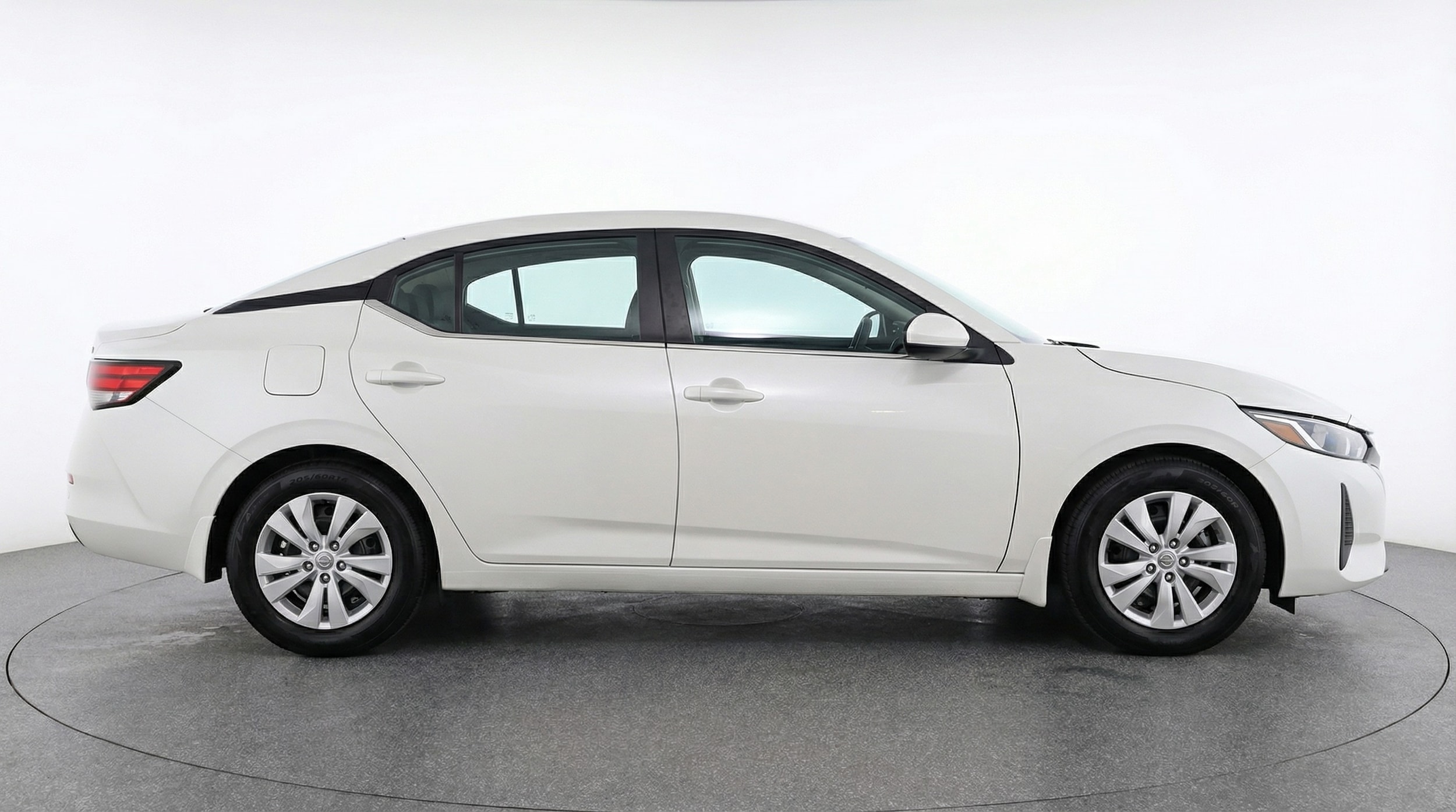 Thumbnail: 2025 Nissan Sentra - 8